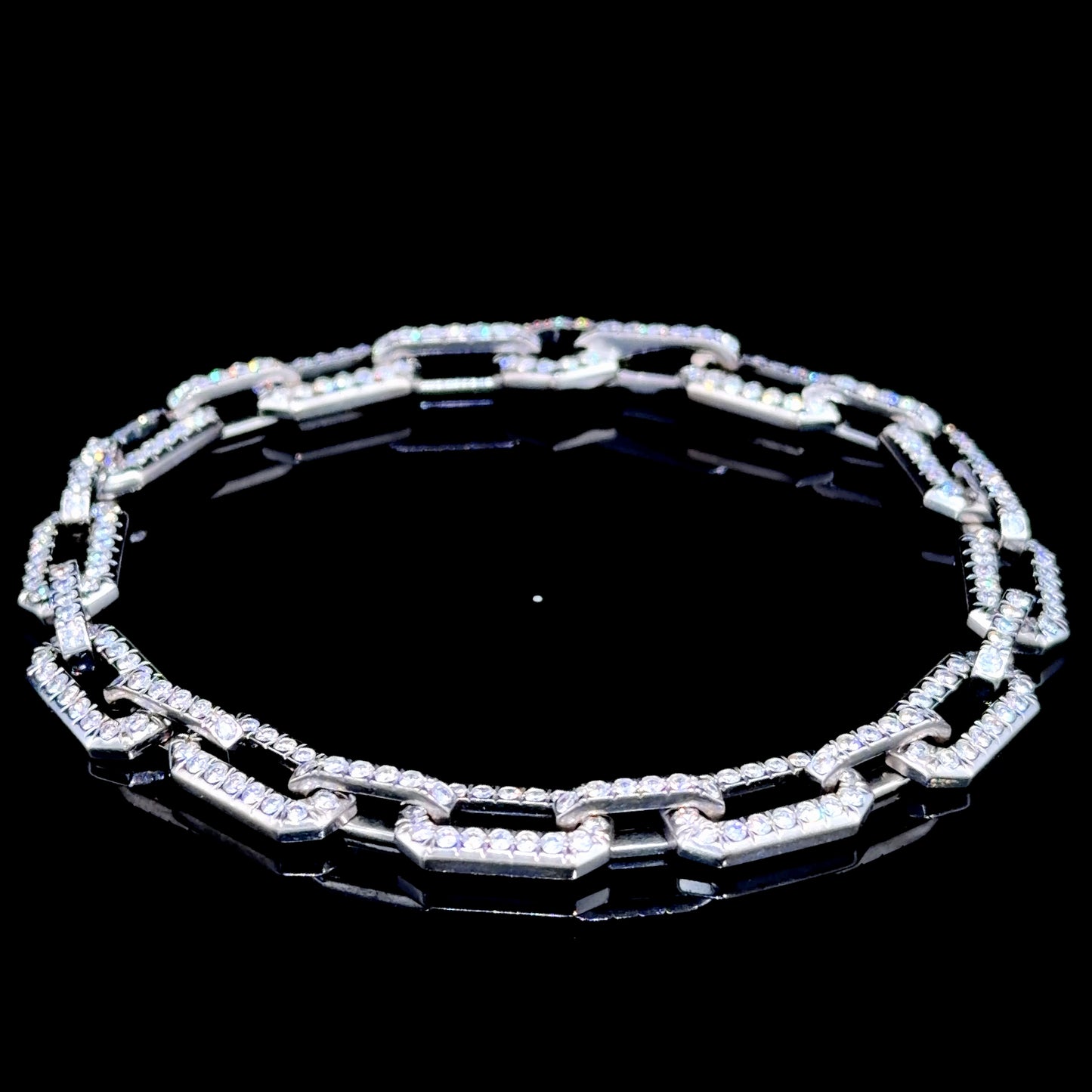 A Magnificent Appx. 3Ct Diamond Pave’ Set link Bracelet in 18k White Gold By David Yurman