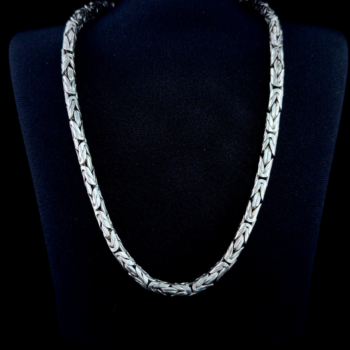 A Fabulous Very Heavy Silver Byzantine Necklace Having A Substantial Figure of 8 Clasp