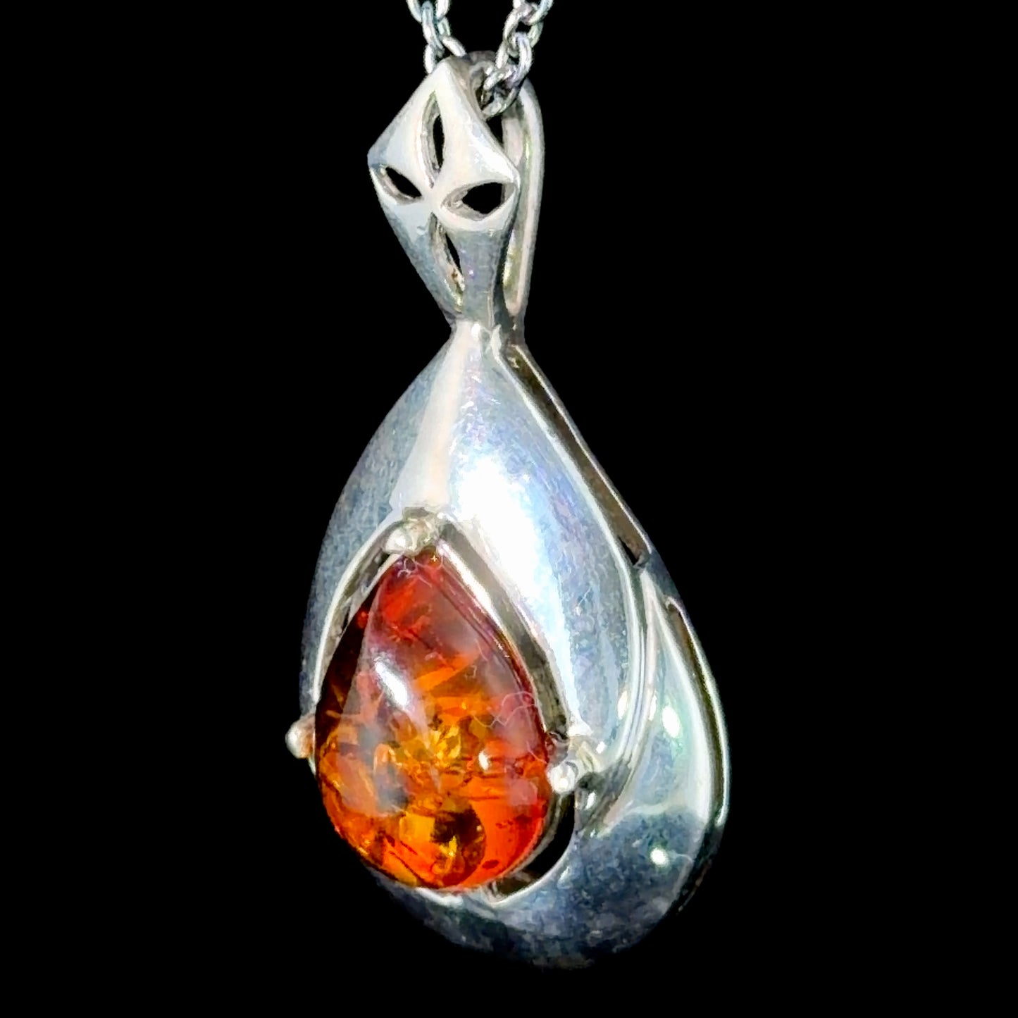 Silver & Pear Amber Drop Pendant
