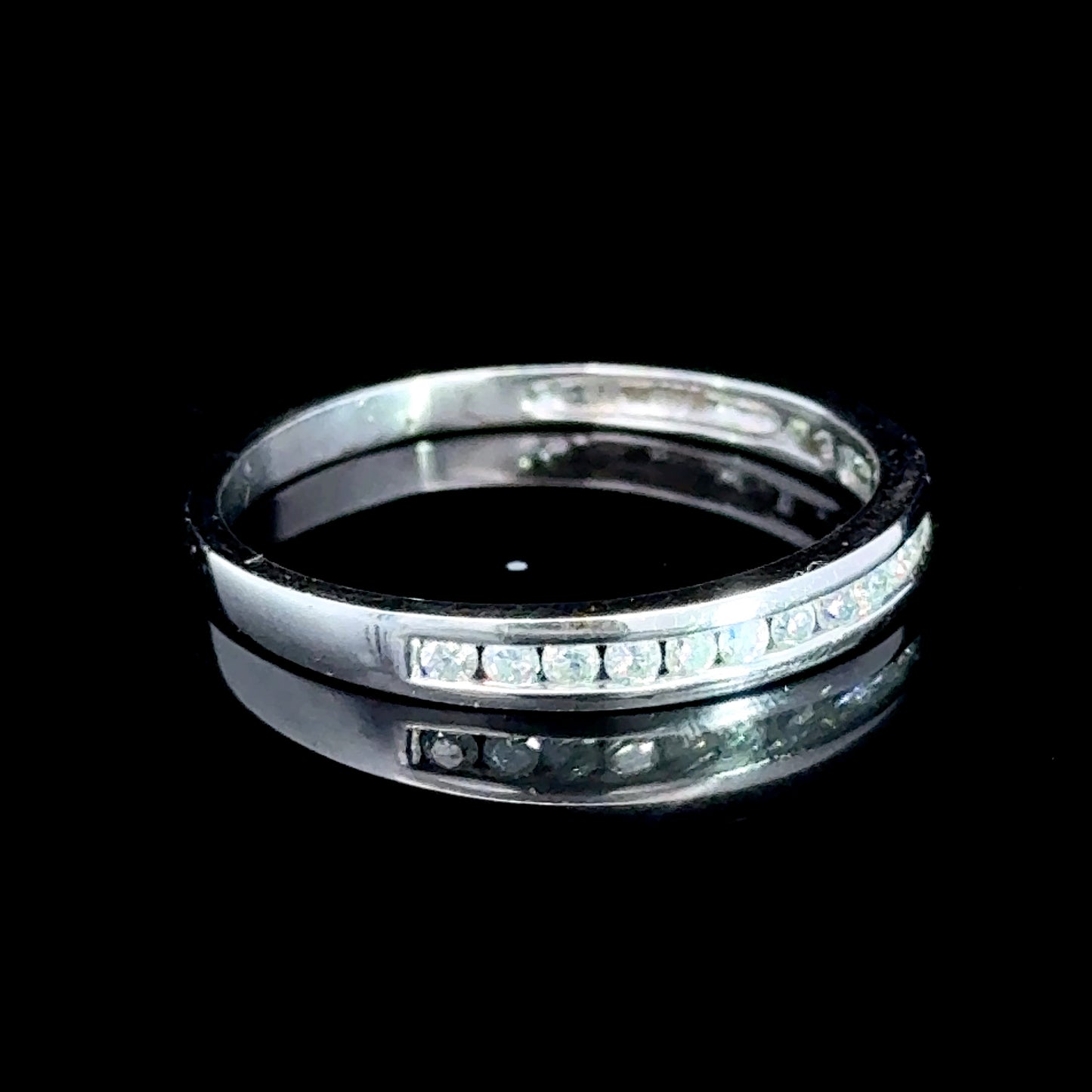 18K White Gold Diamond Eternity Ring