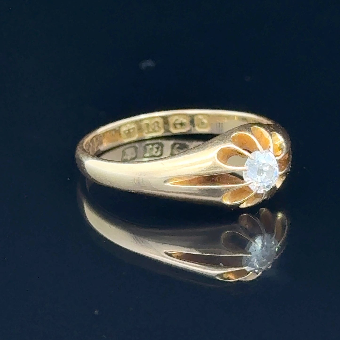 18K Yellow Gold Mans Diamond Gypsy Ring