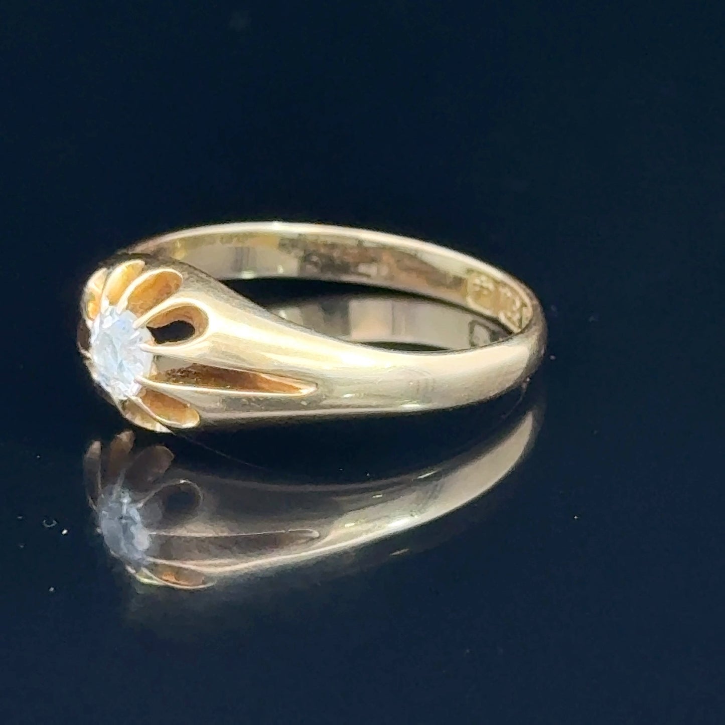 18K Yellow Gold Mans Diamond Gypsy Ring