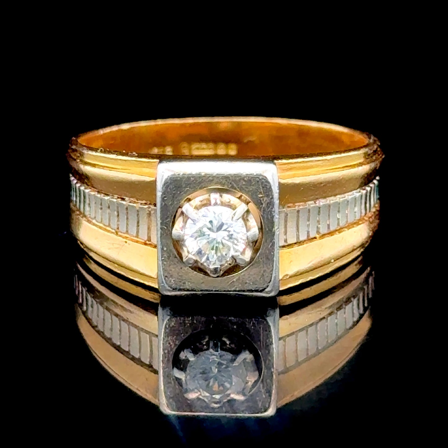 18K Mans Yellow Gold / White Gold Square Set Diamond Ring