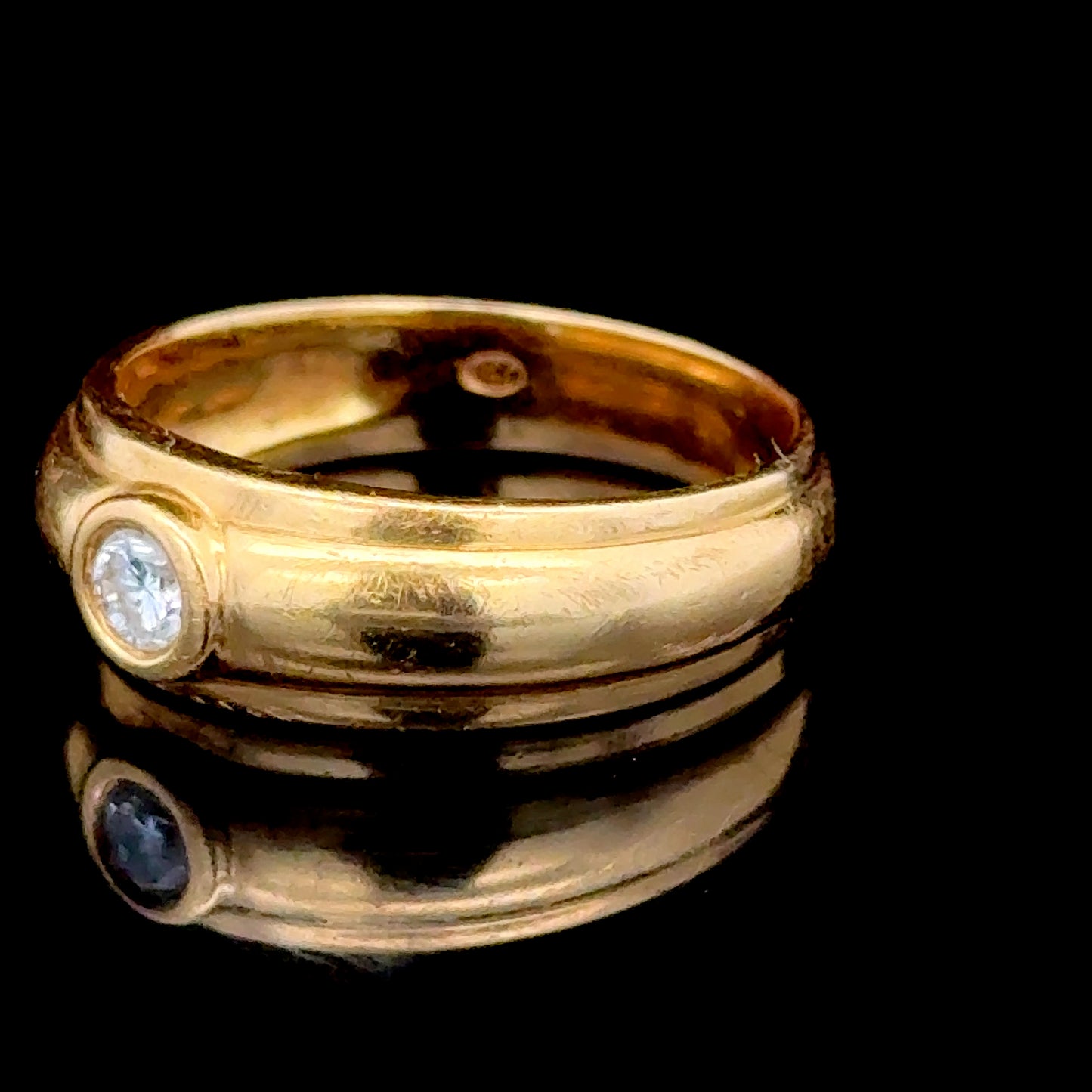 Men's 18K Yellow Gold Diamond Solitaire Band Rubover APX 0.15 CTS