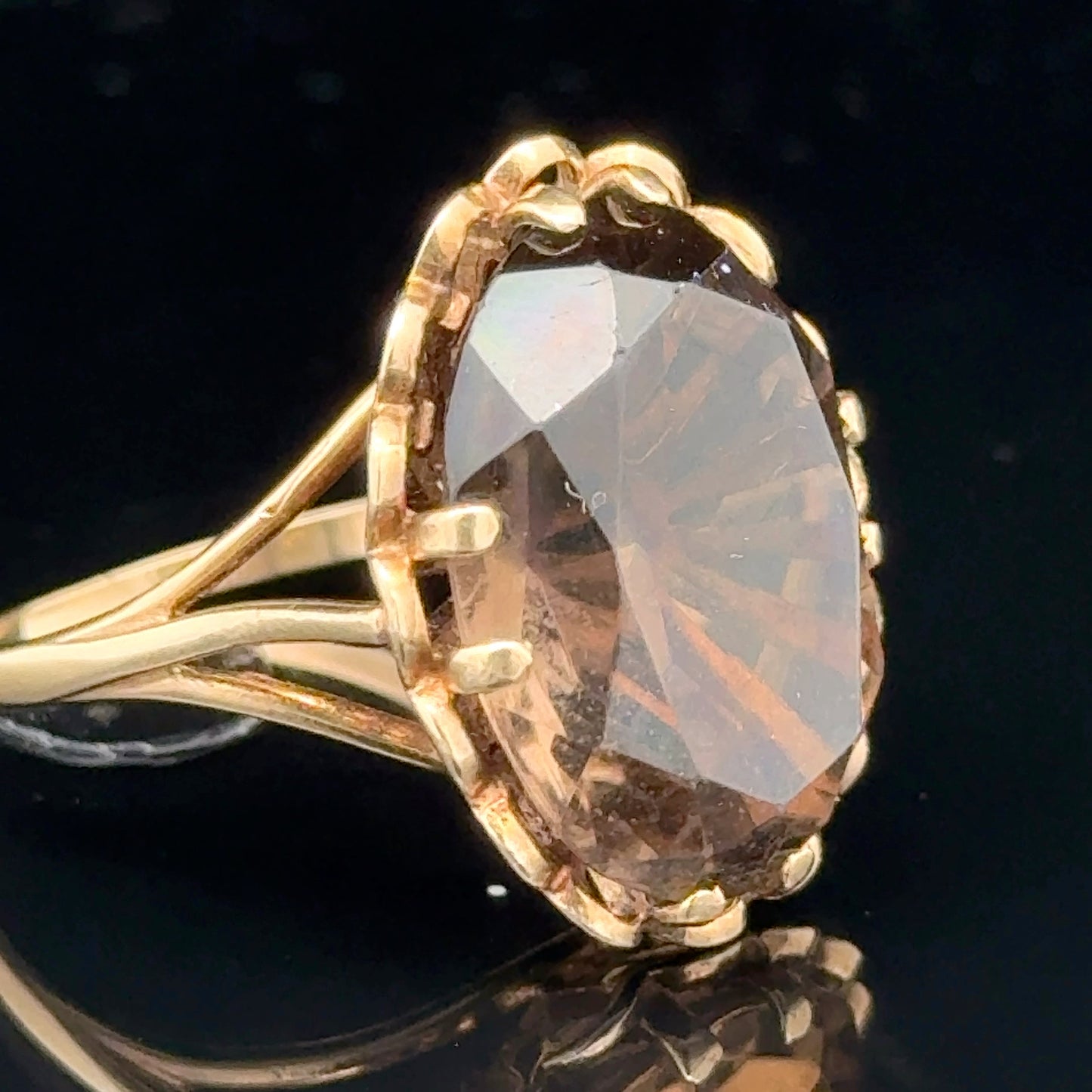 9K Yellow Gold Smokey Quartz Ring