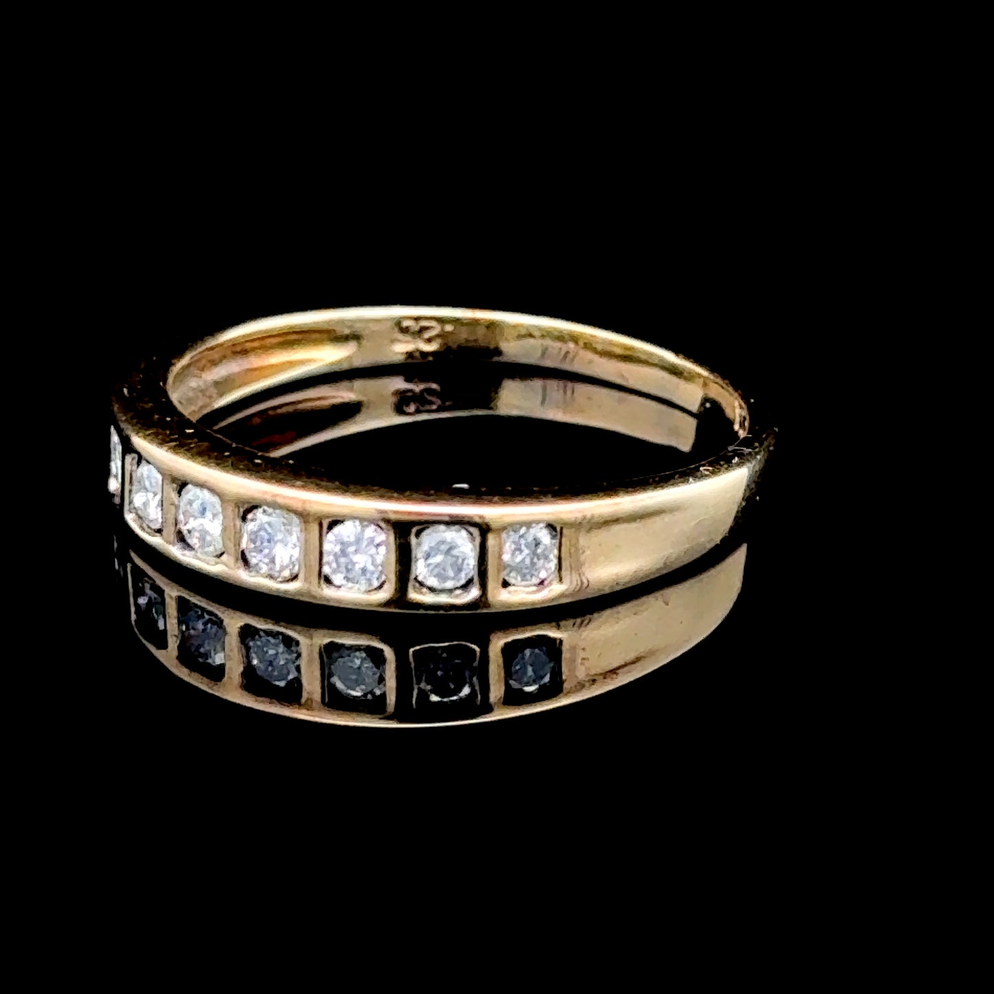 9K Yellow Gold Diamond Band Ring APPX 0.25 CTS