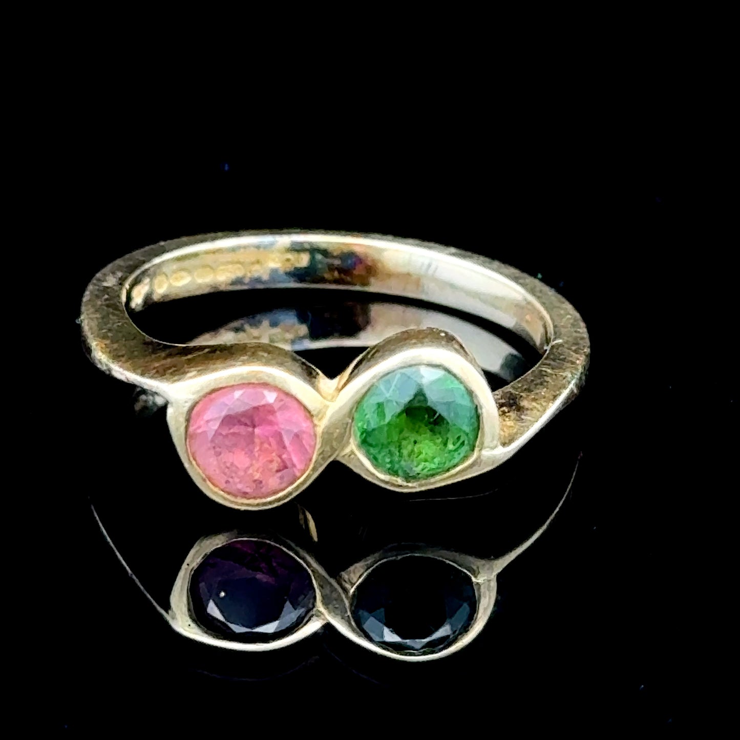 18K Yellow Gold Pink & Green Stone Ring