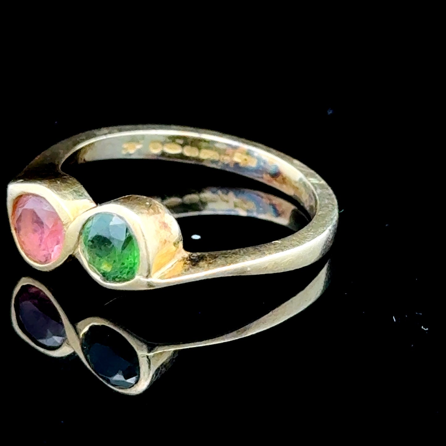 18K Yellow Gold Pink & Green Stone Ring