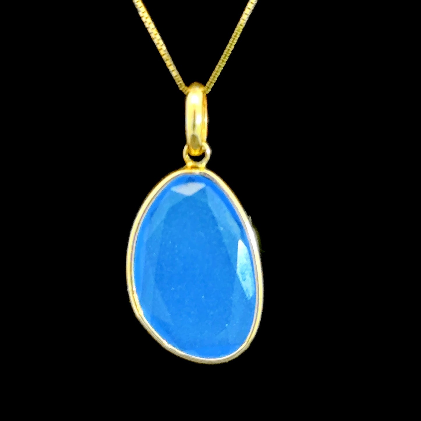 18K Light Blue Stone Pendant