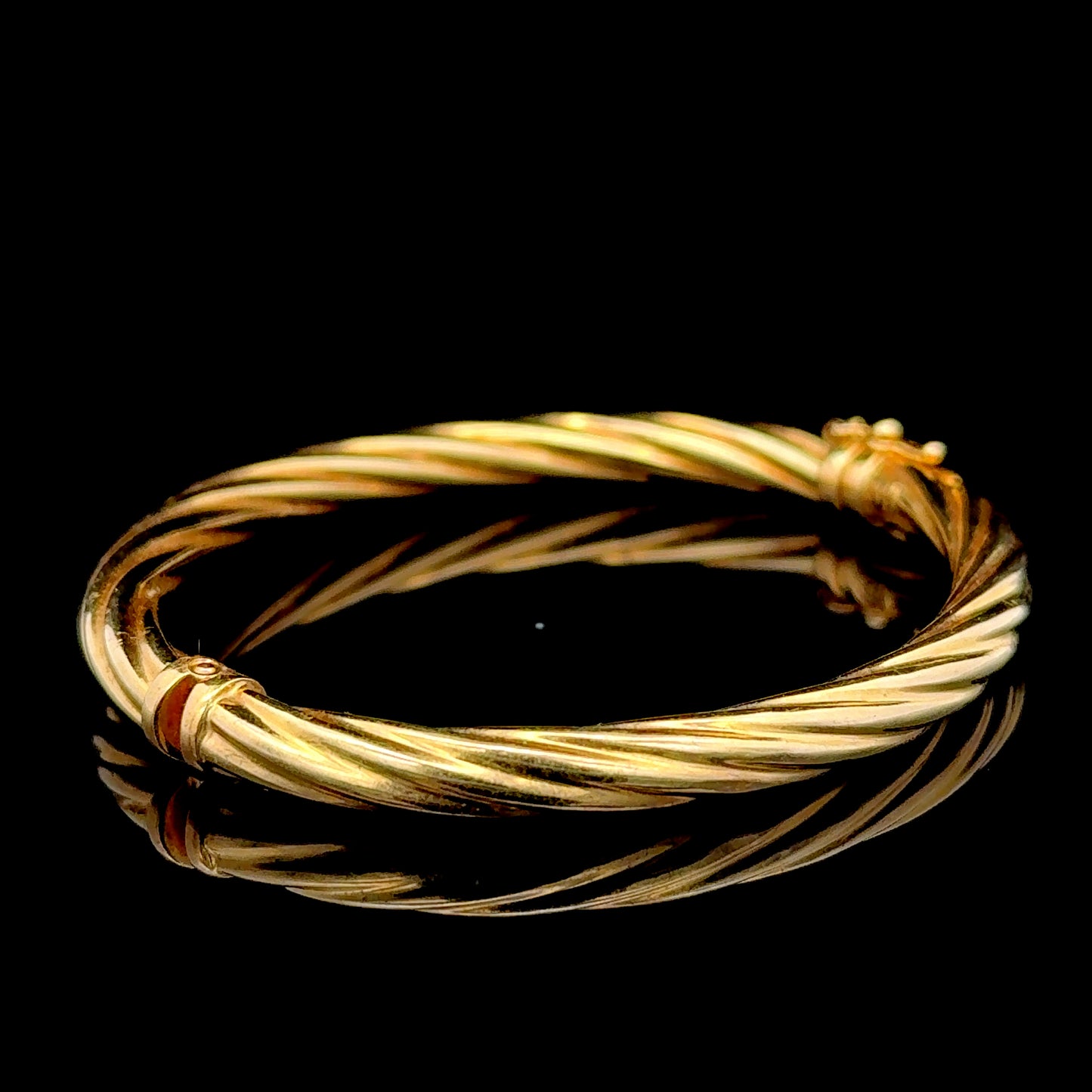 9K Rope Twist Bangle 9.45 GMS