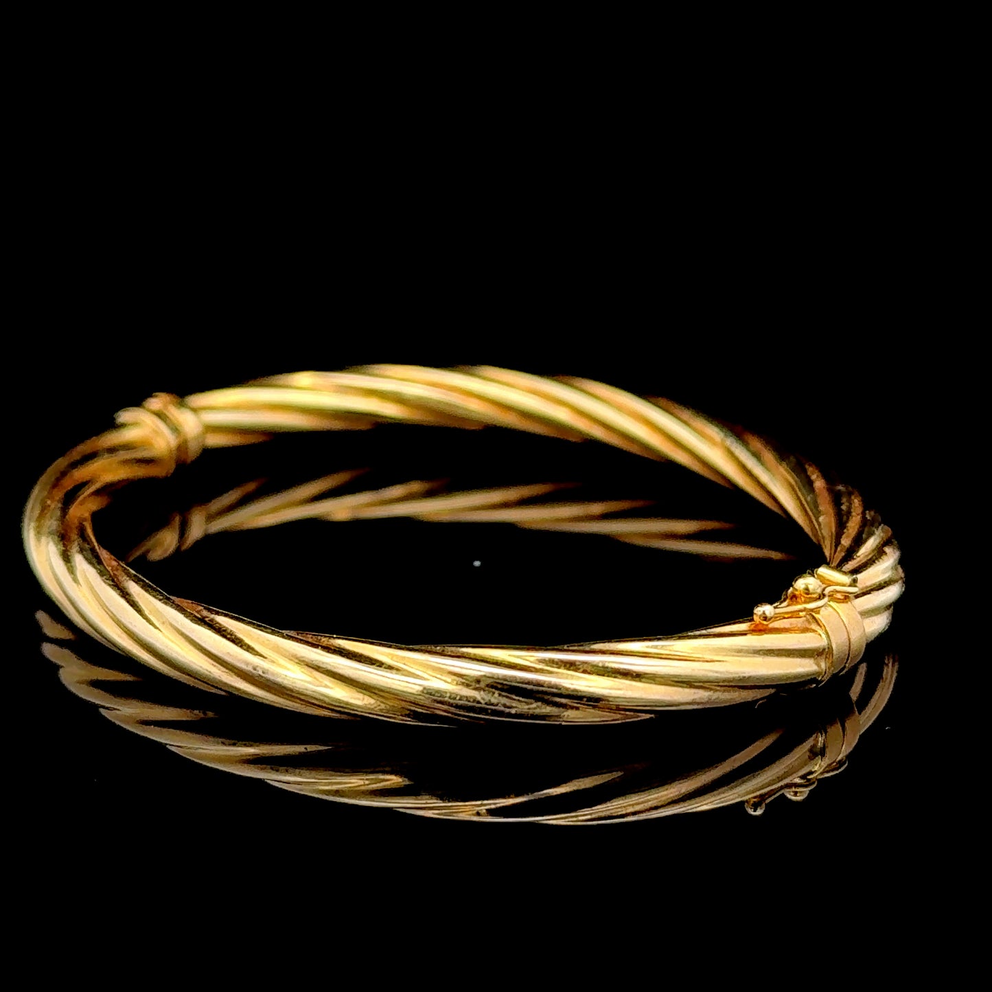 9K Rope Twist Bangle 9.45 GMS