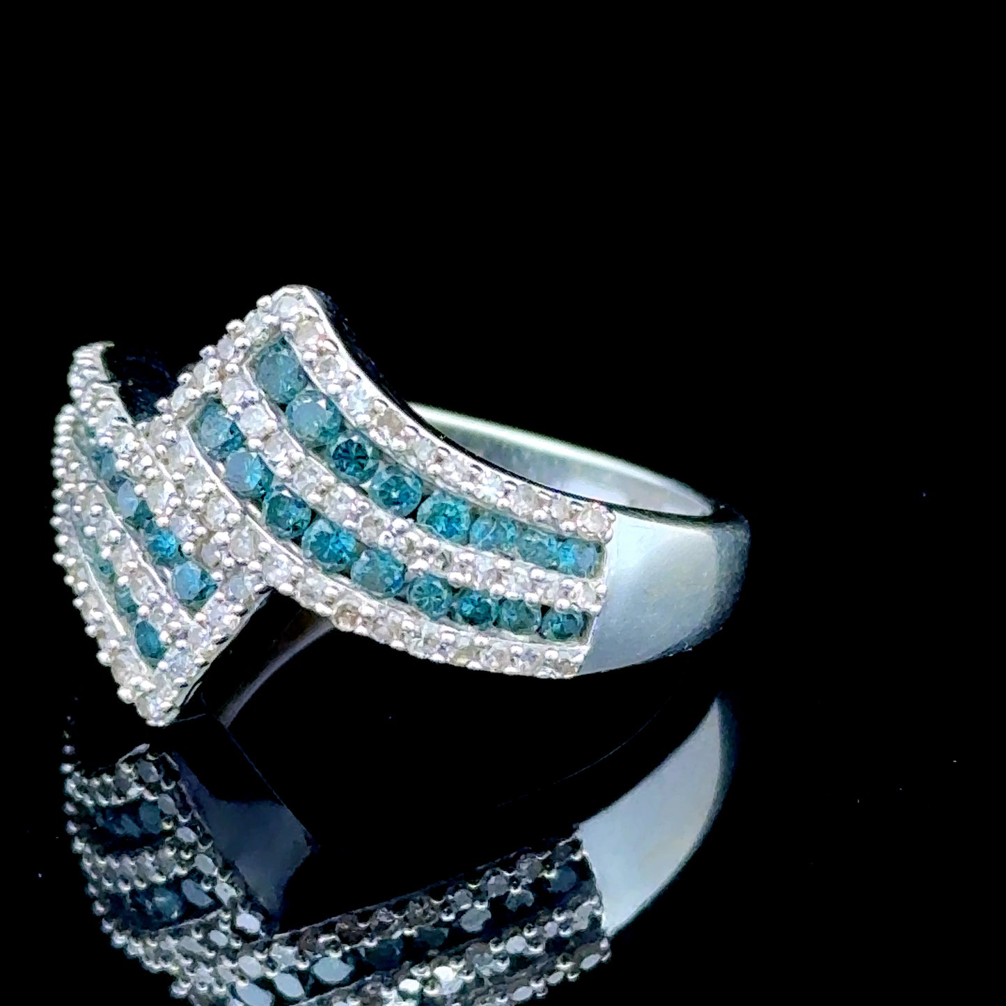 9K White Gold Blue & White Diamond Crossover Ring APPX 1.0 CTS