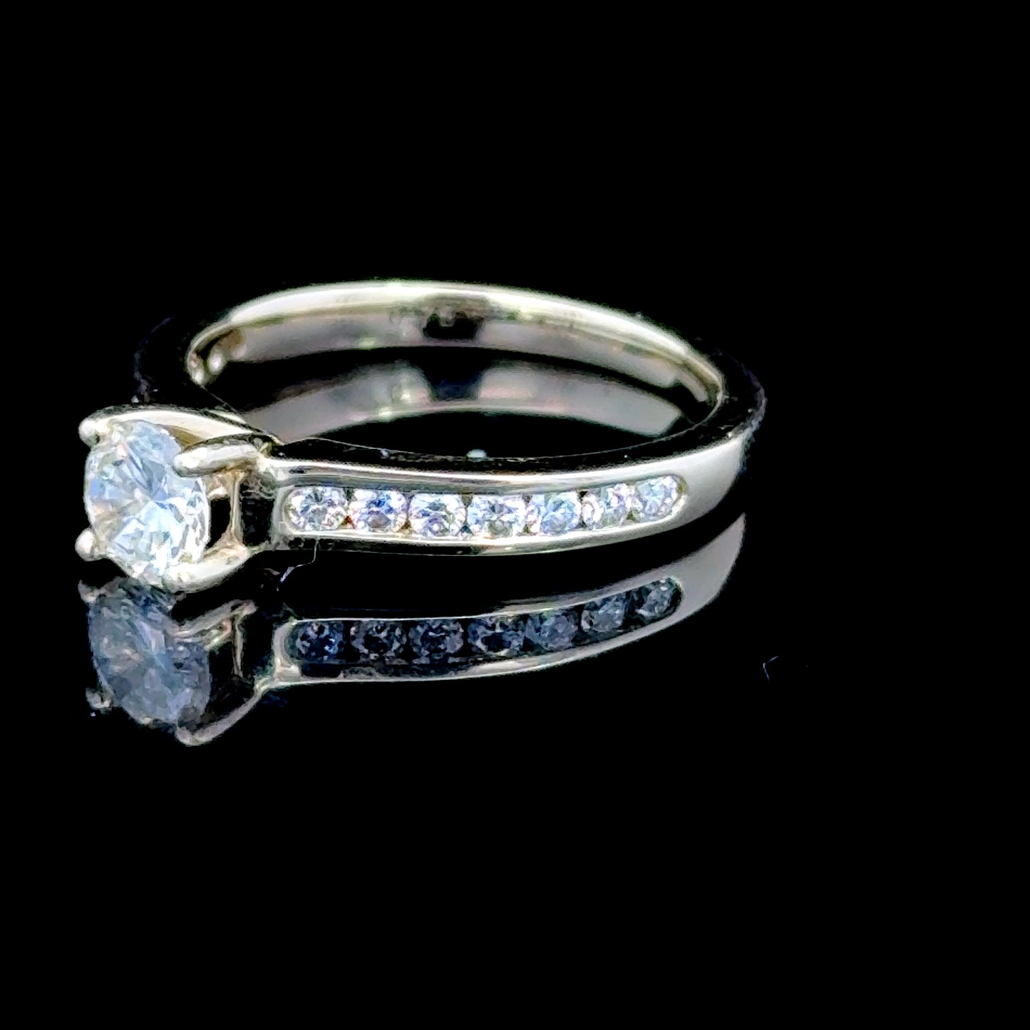 18K Yellow Gold Diamond Solitaire Ring With Diamond Shoulders APPX 0.75 CTS