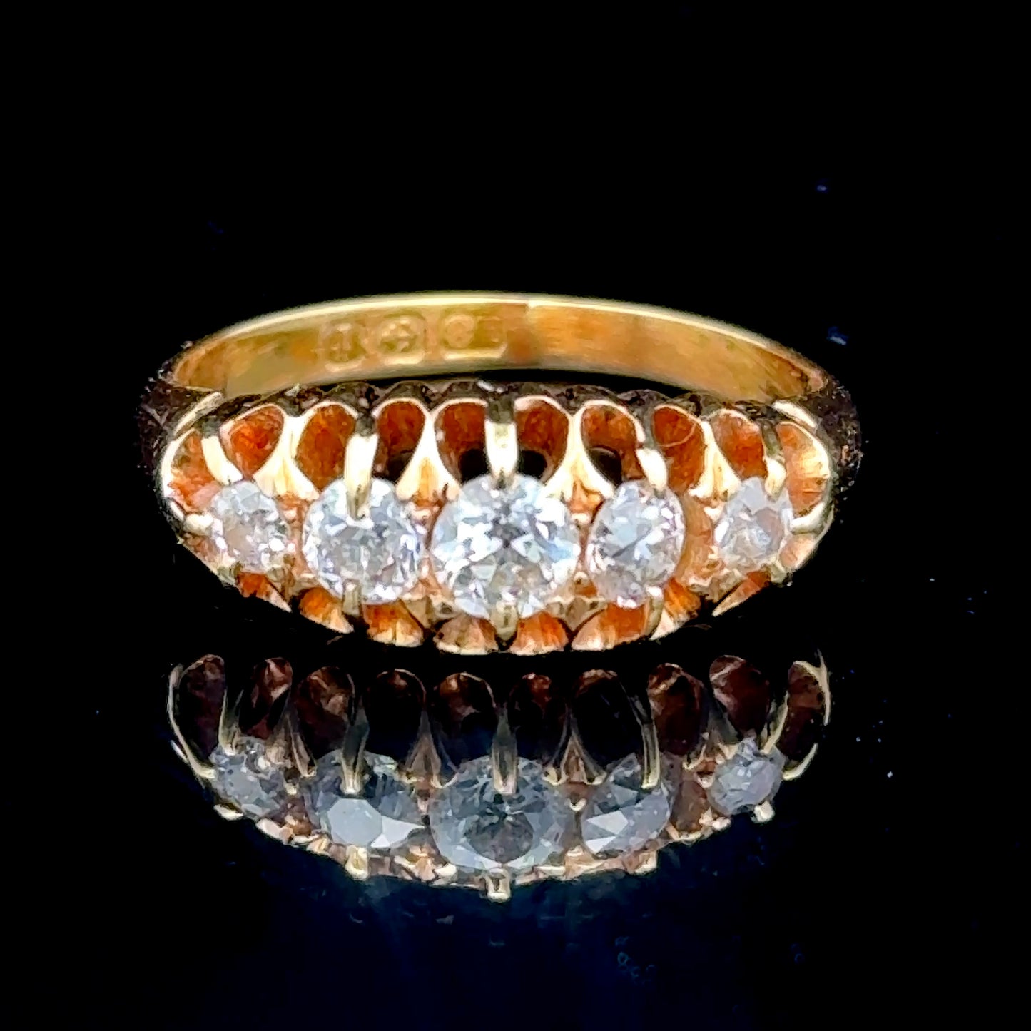 18K Yellow Gold Antique Diamond 5 Stone Ring APPX 0.65 CTS