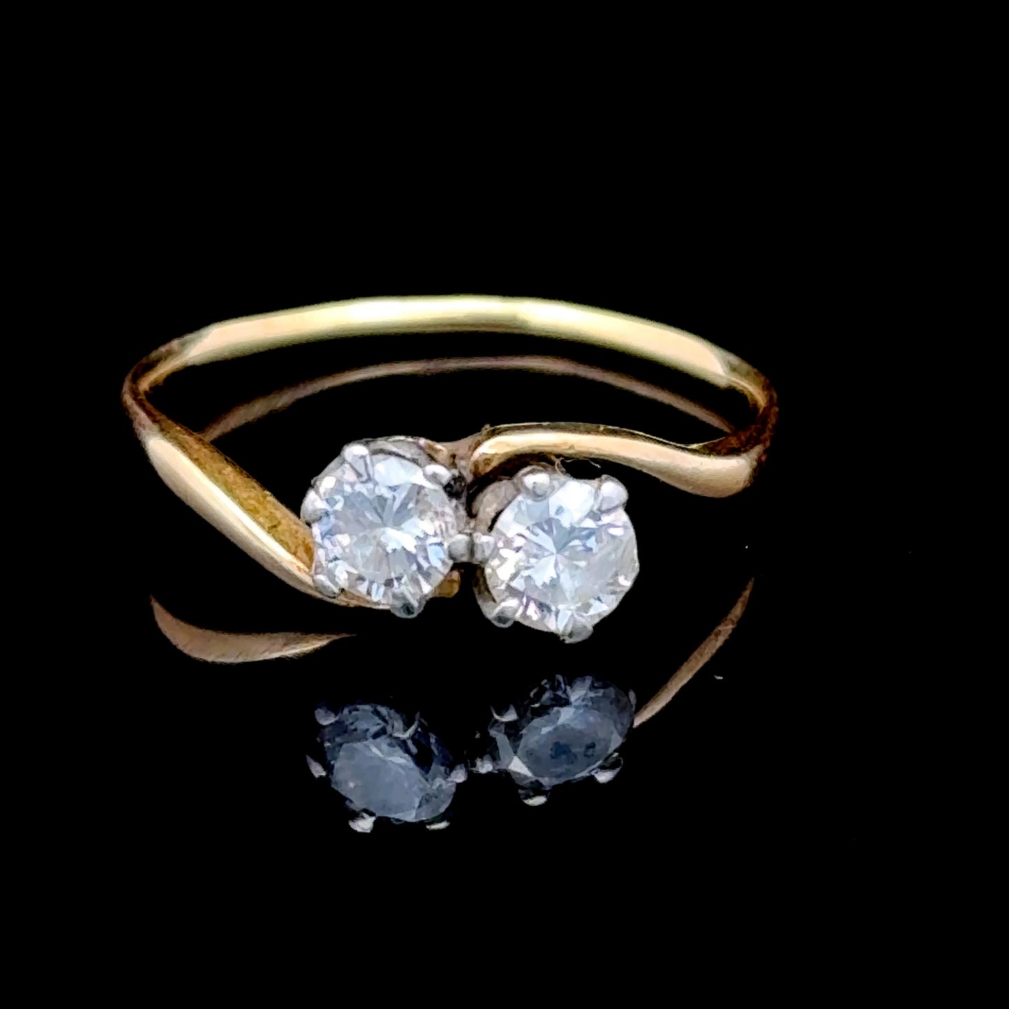 18K Yellow Gold 2 Stone Diamond Ring APPX 0.5 CTS