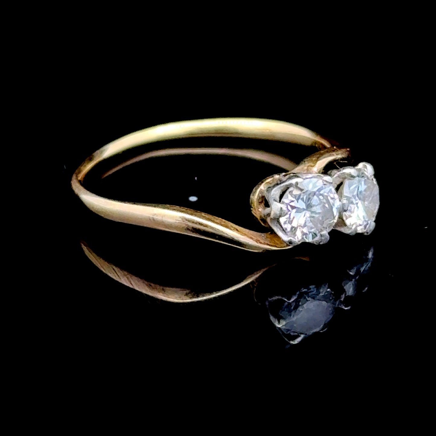 18K Yellow Gold 2 Stone Diamond Ring APPX 0.5 CTS