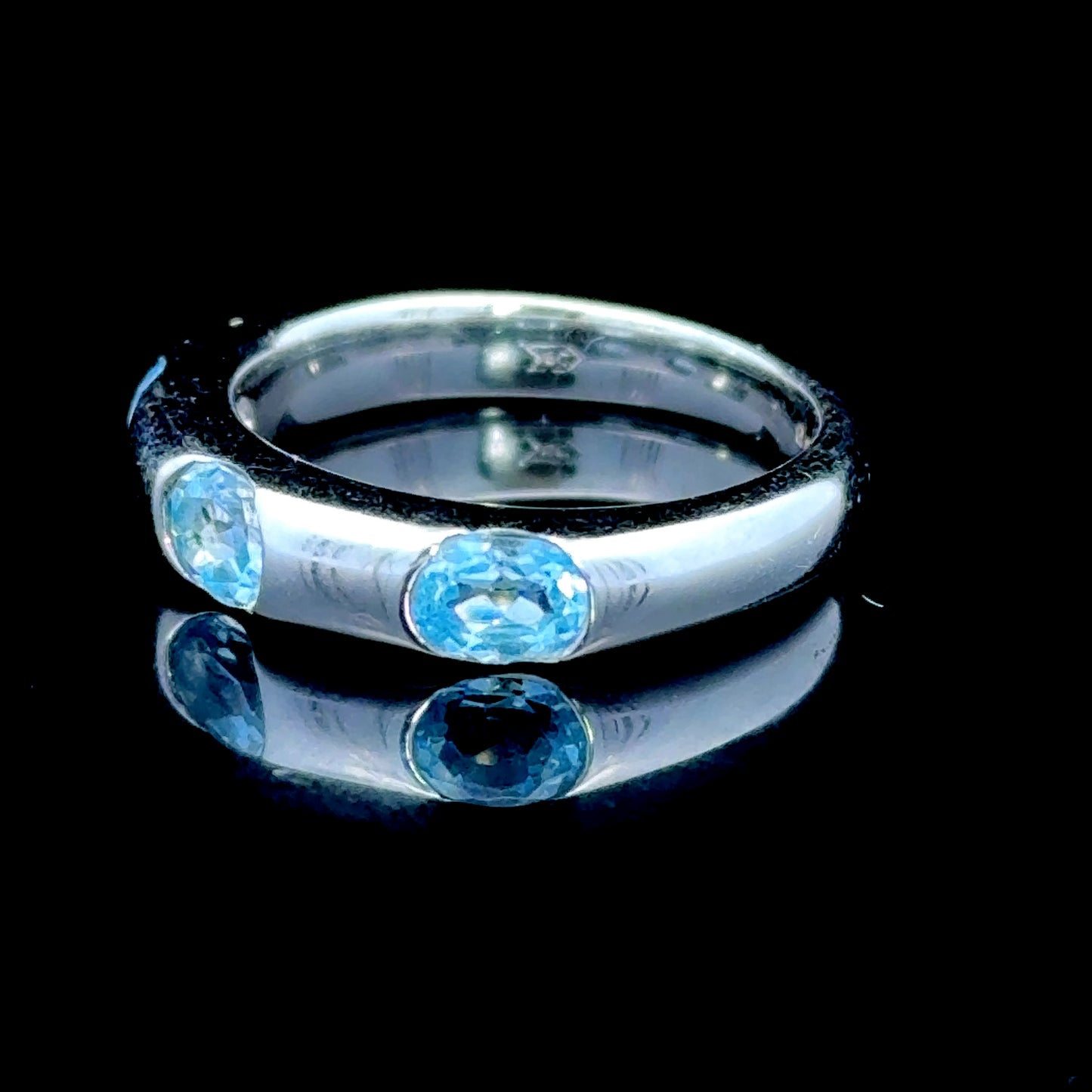 9K White Gold 3 Blue Stone Ring