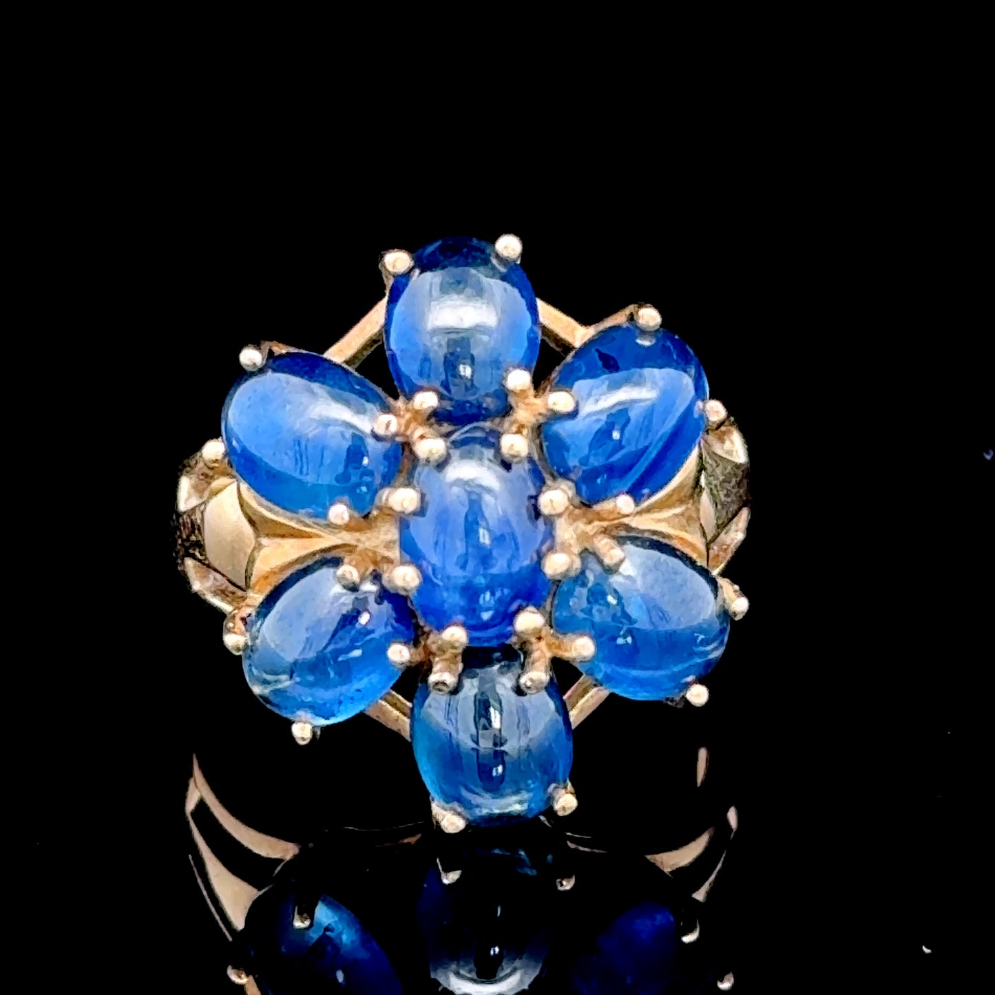 9K Yellow Gold Sapphire Flower Ring