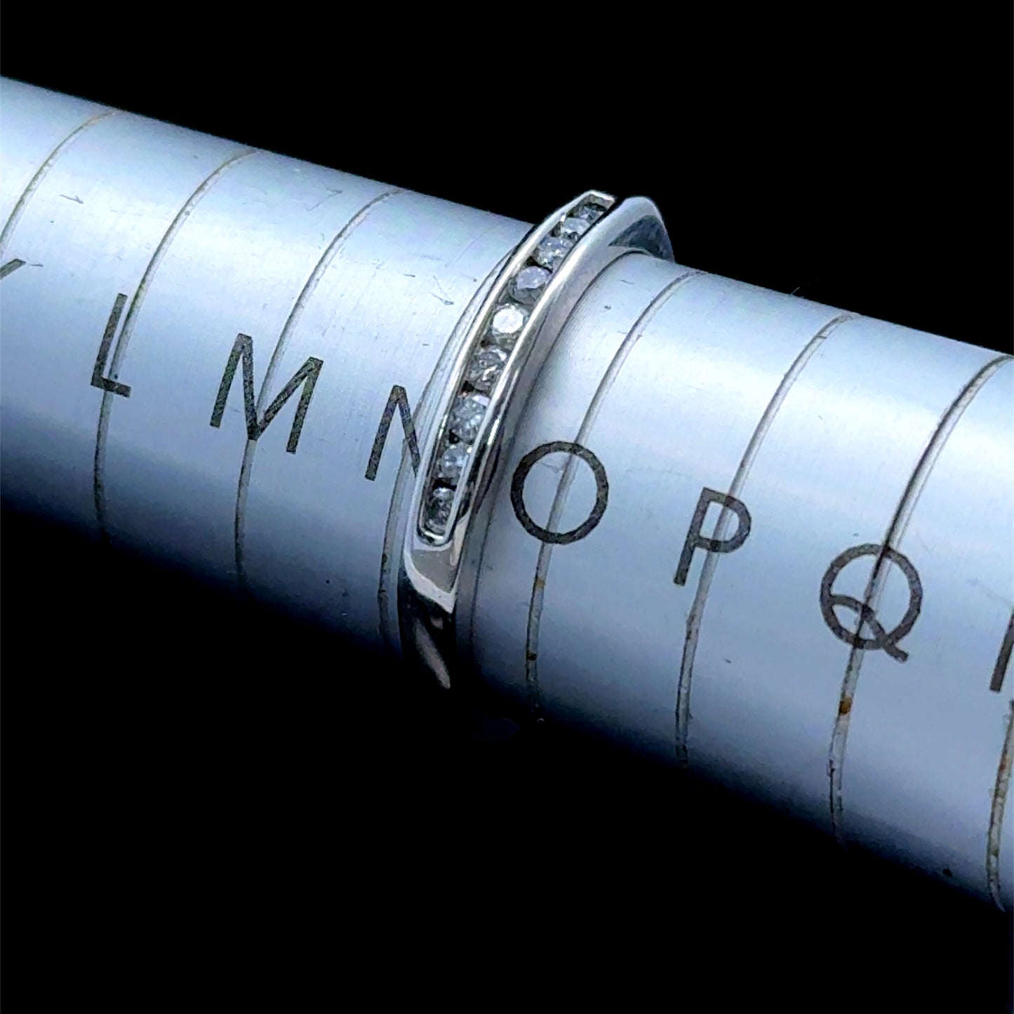 Platinum Diamond Band 0.25 CTS