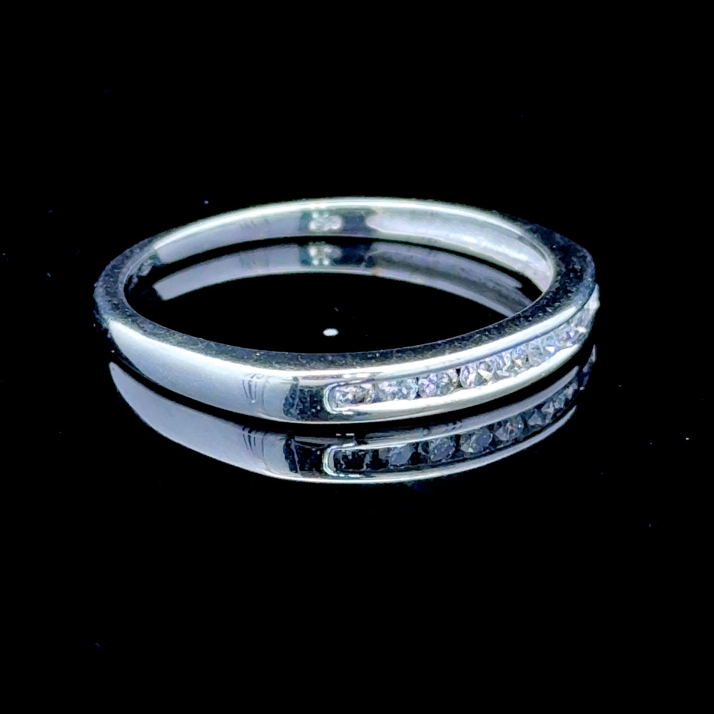 Platinum Diamond Band 0.25 CTS