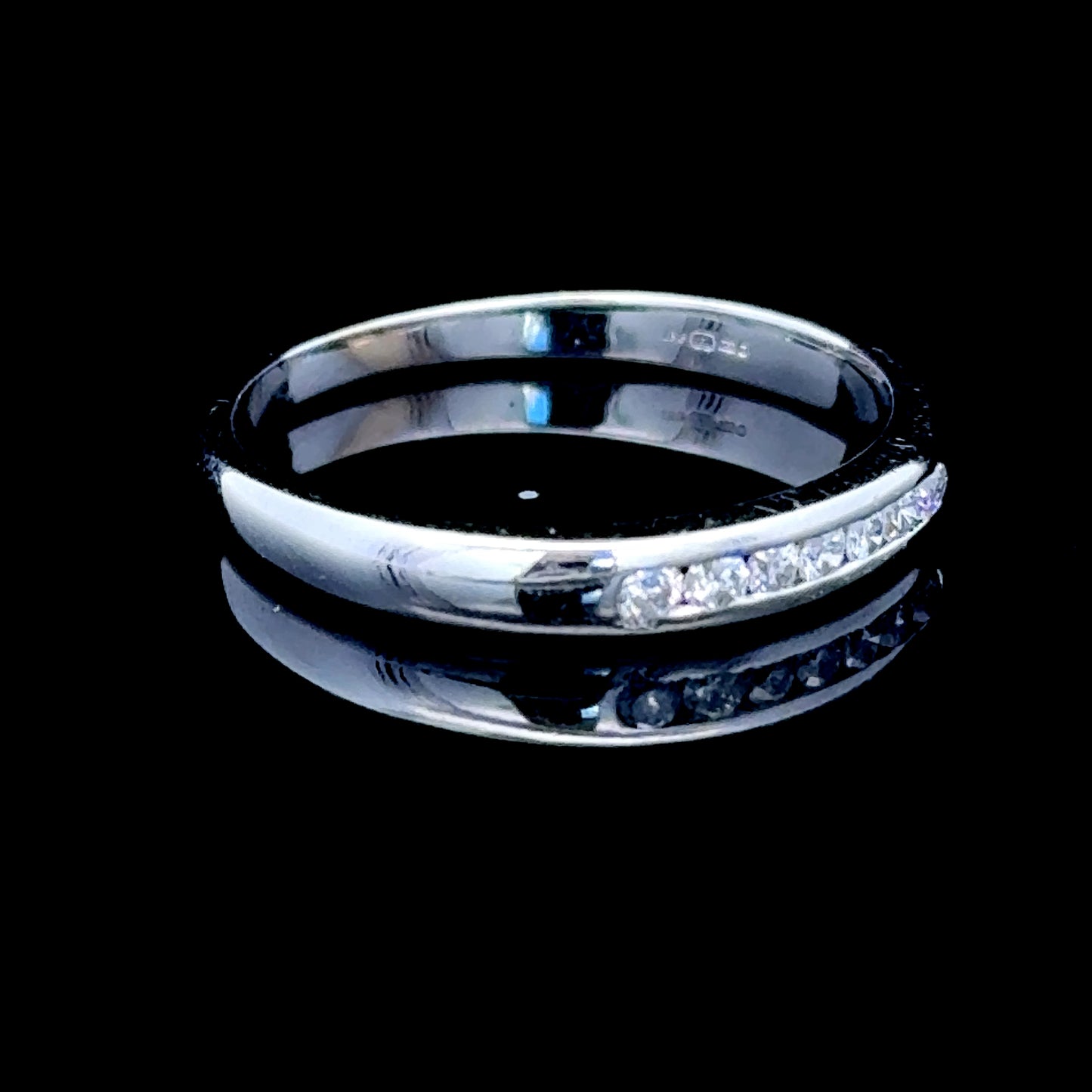 18K White Gold Diamond Eternity Band APPX 0.25 CTS