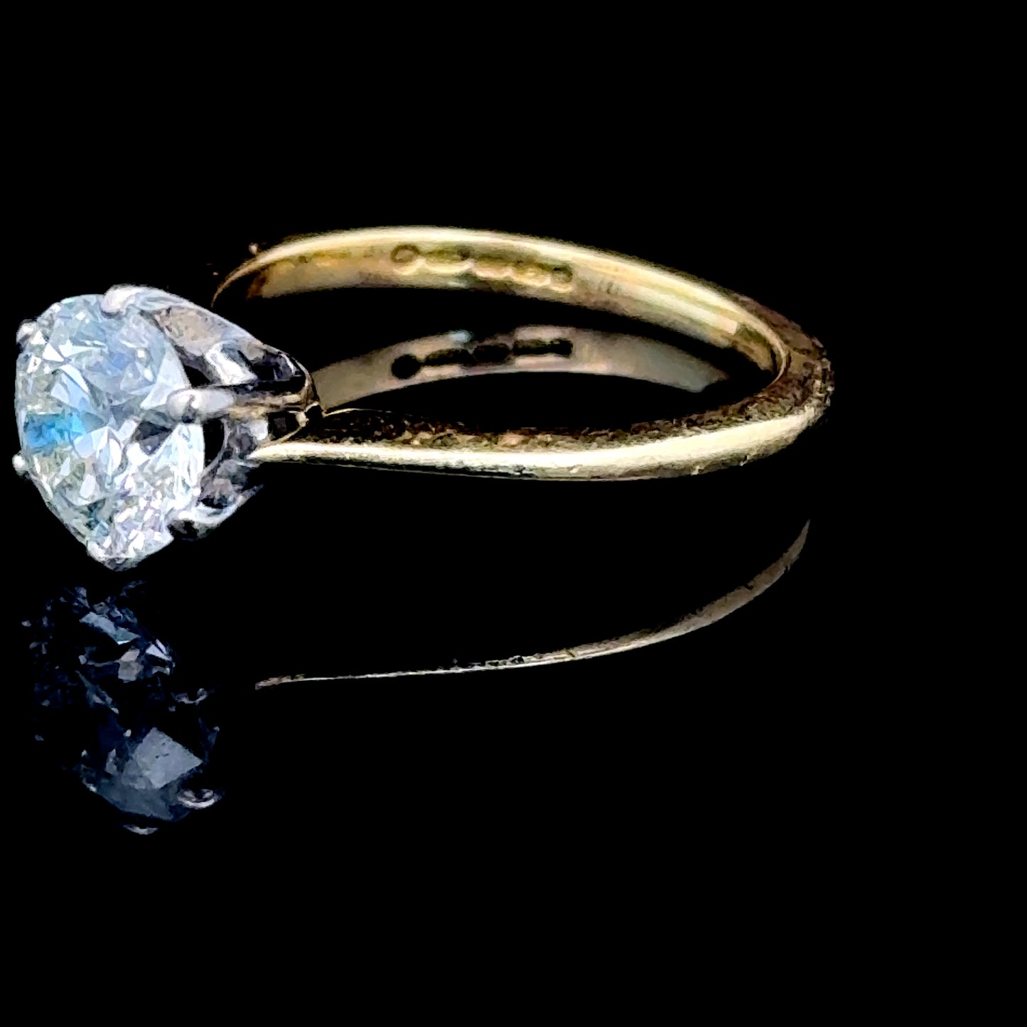 18K Yellow Gold Diamond Solitaire Ring APPX 1.75 CTS