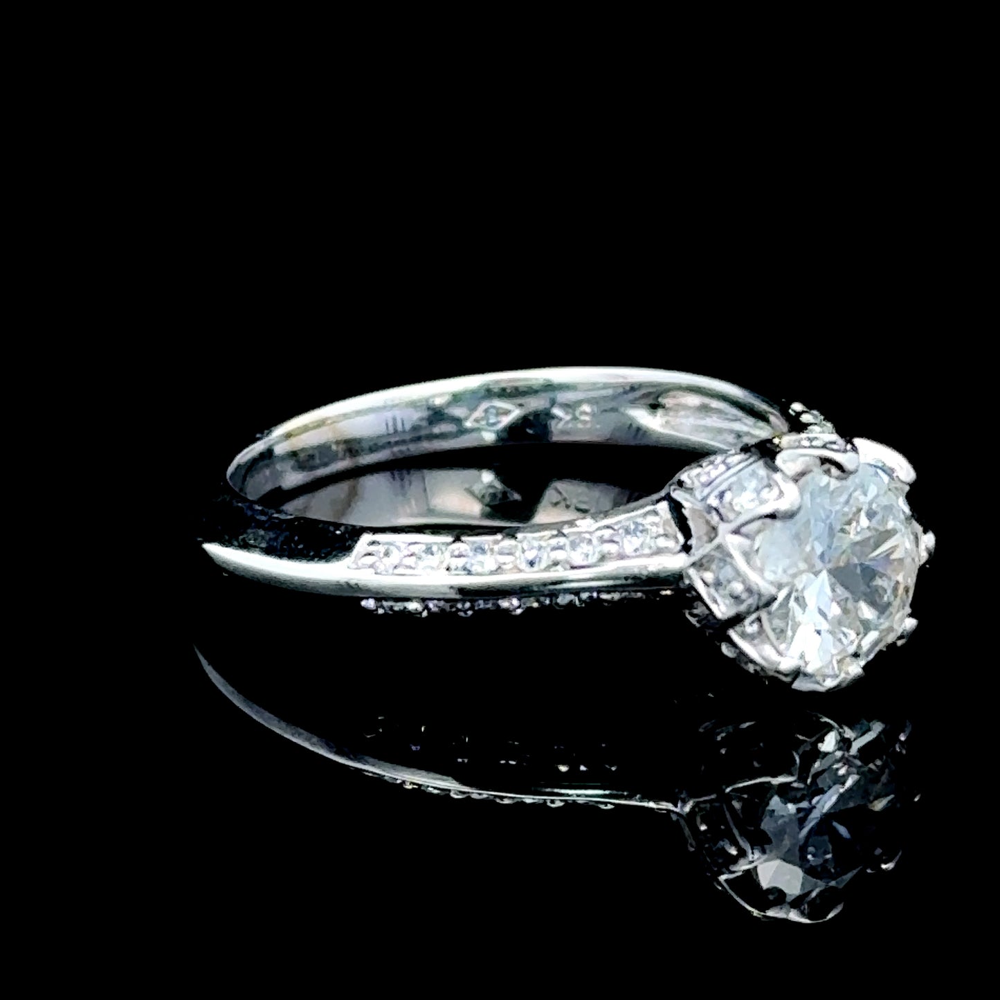 18K White Gold Diamond Solitaire Ring With Diamond Shoulders APPX C:0.8 CTS T:1.2 CTS