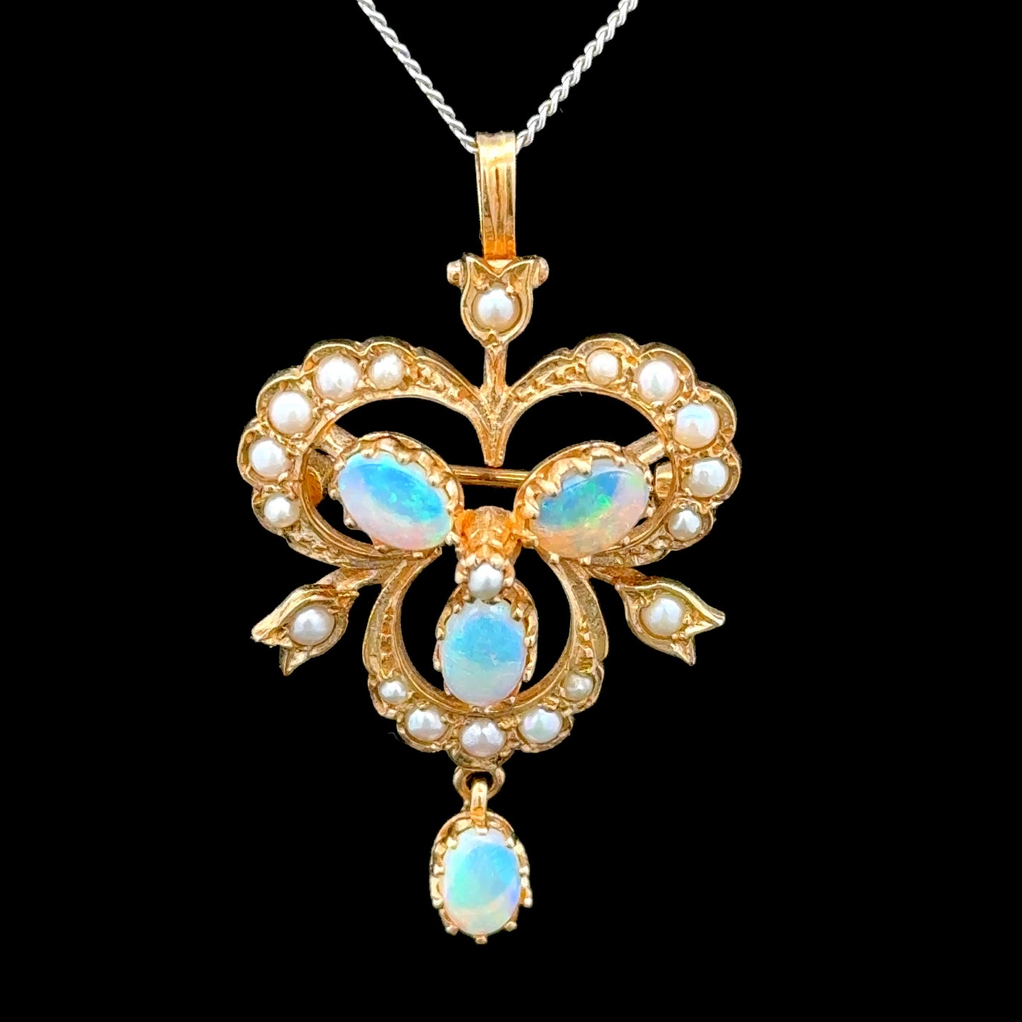 9K Yellow Gold Opal & Pearl Pendant