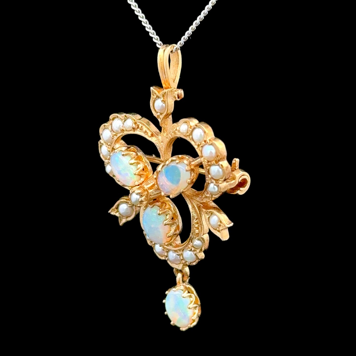 9K Yellow Gold Opal & Pearl Pendant
