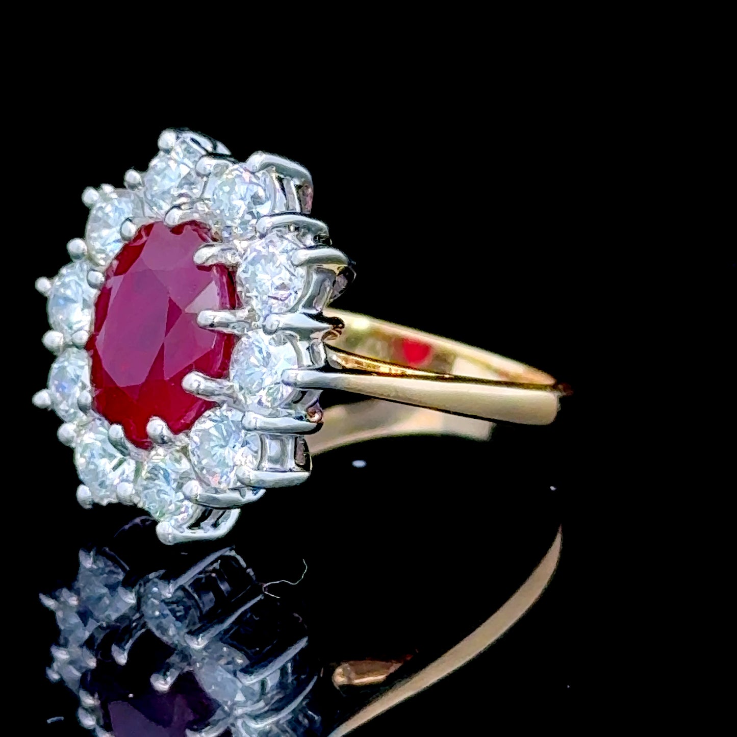 Stunning 18k YG Ruby and Diamond Cluster Ring