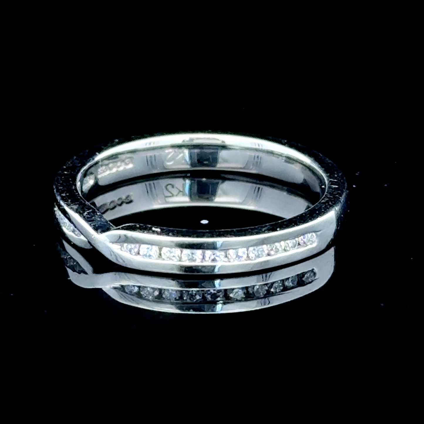 Platinum Diamond Crossover Band