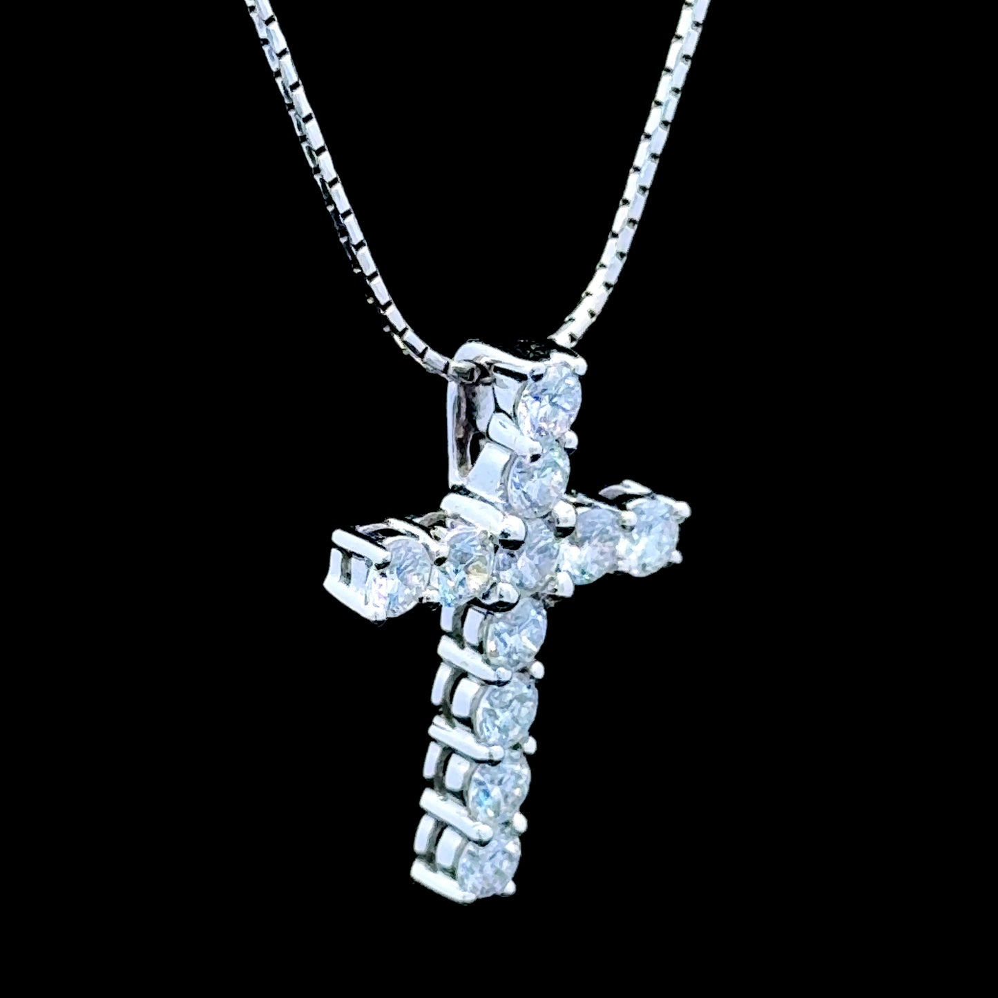 18K White Gold & Diamond Cross APPX 1.0 CTS