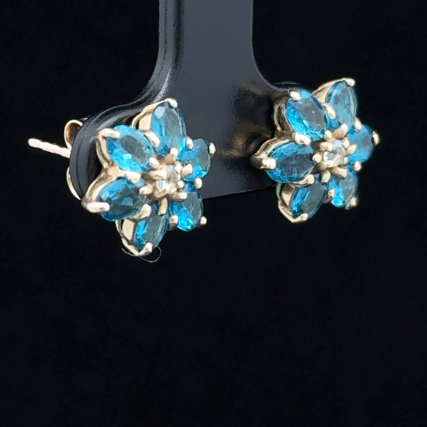 9K Yellow Gold Apatite & Aquamarine Cluster Studs