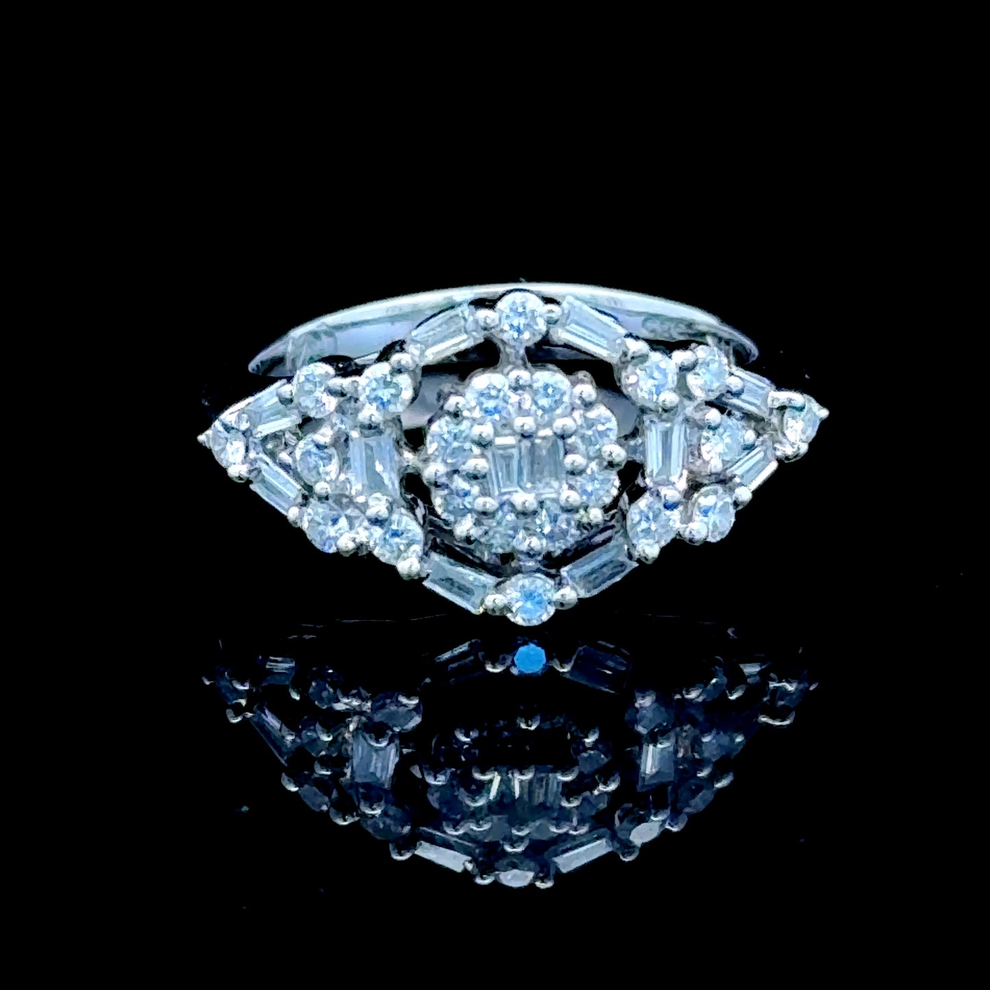 14K White Gold Diamond Fancy Cluster APPX 0.75 CTS