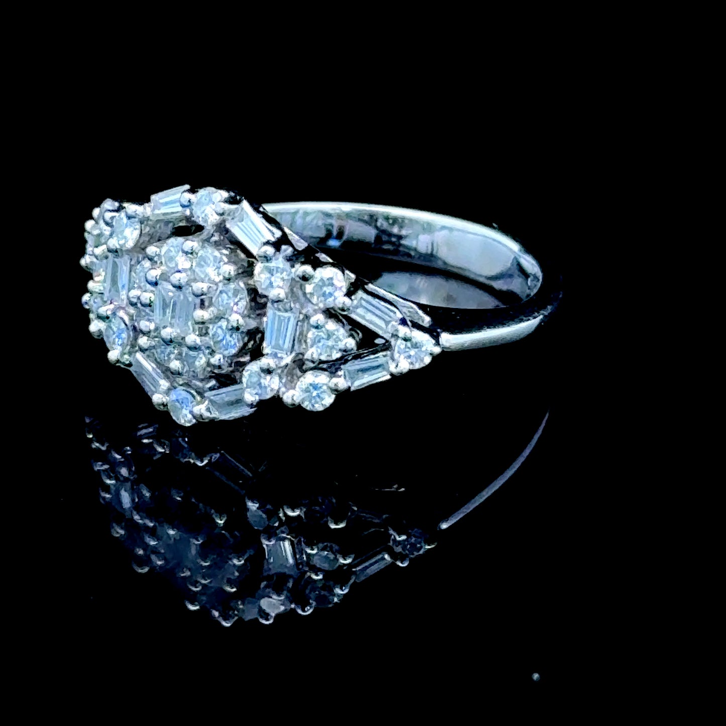 14K White Gold Diamond Fancy Cluster APPX 0.75 CTS