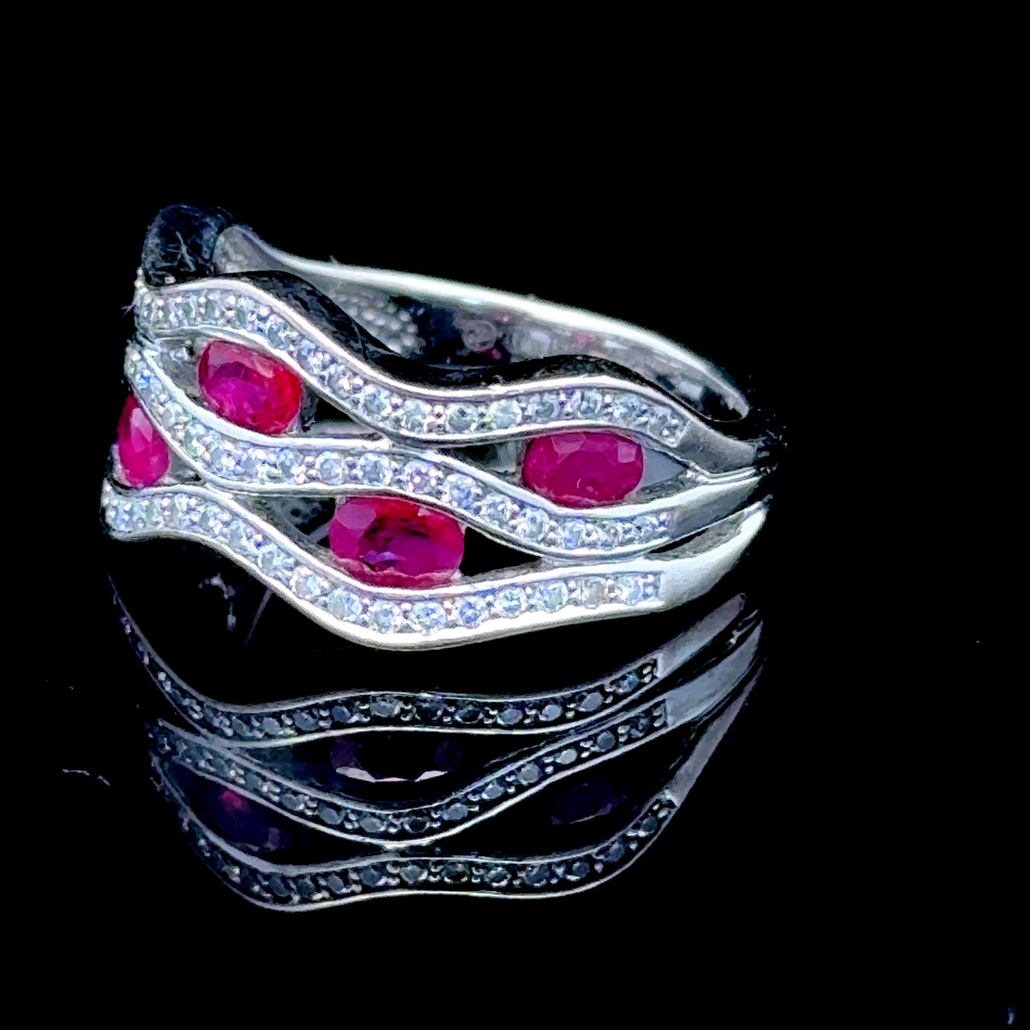 18K Ruby & Diamond Wave Ring Size M