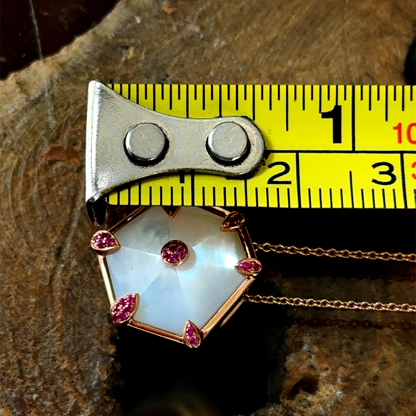 18K Rose Gold Ruby & Mother of Pearl Pandant & Chain 18"