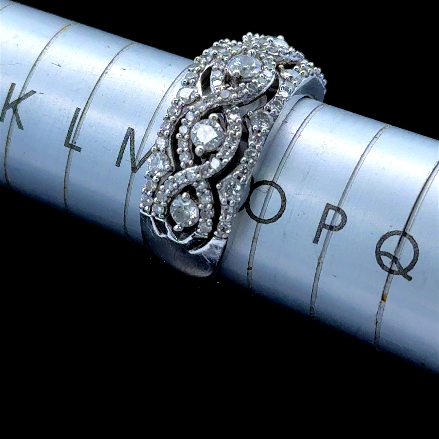 14K White Gold Diamond Cluster Band APPX 1.25 CTS