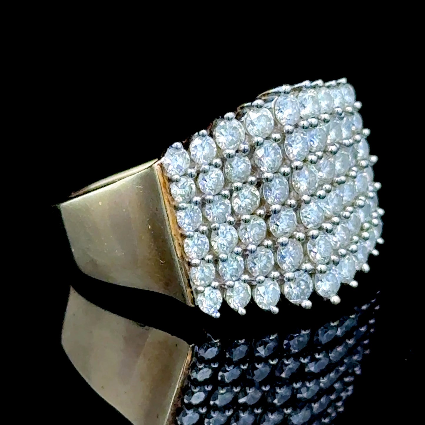 9K Yellow Gold Diamond Cluster APPX 1.0 CTS