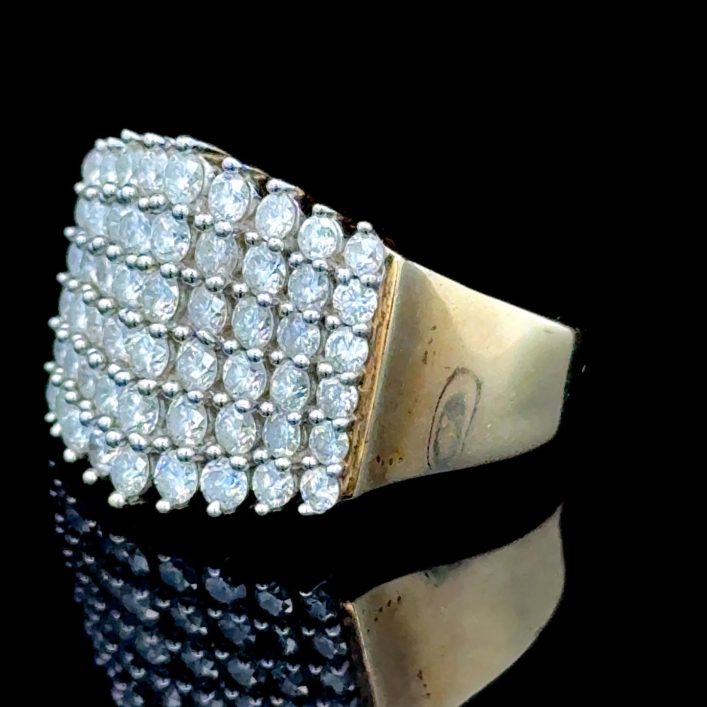 9K Yellow Gold Diamond Cluster APPX 1.0 CTS