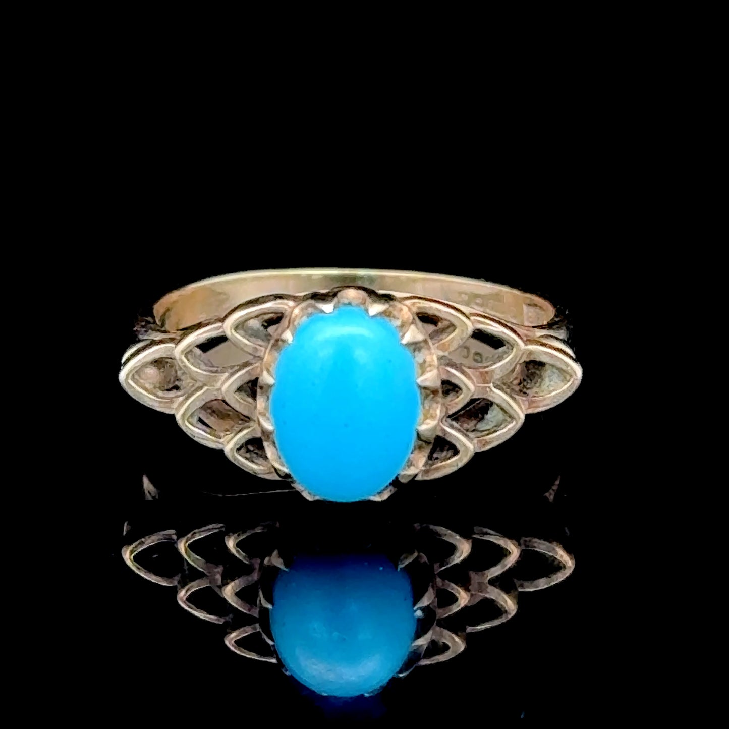 9K Yellow Gold Turquoise Ring