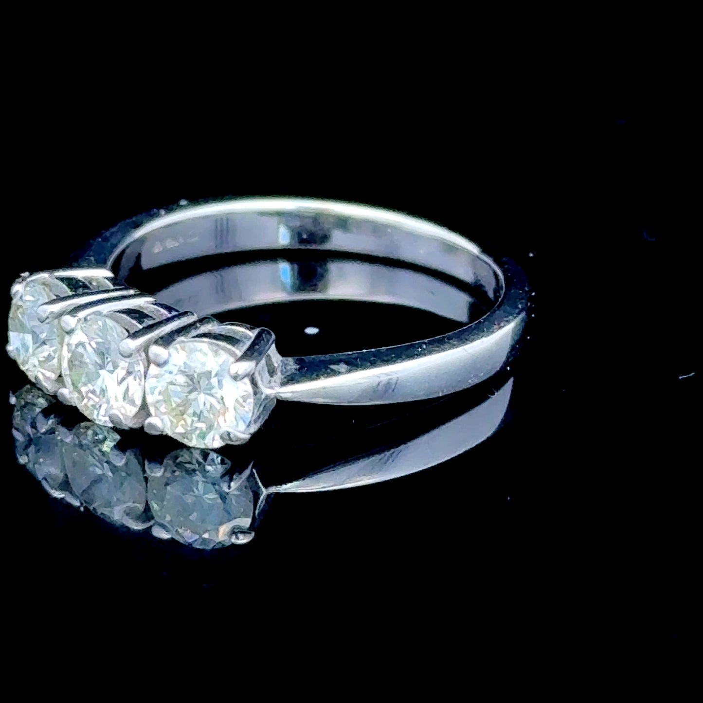 18K White Gold 3 Stone Diamond Ring 1.0 CTS