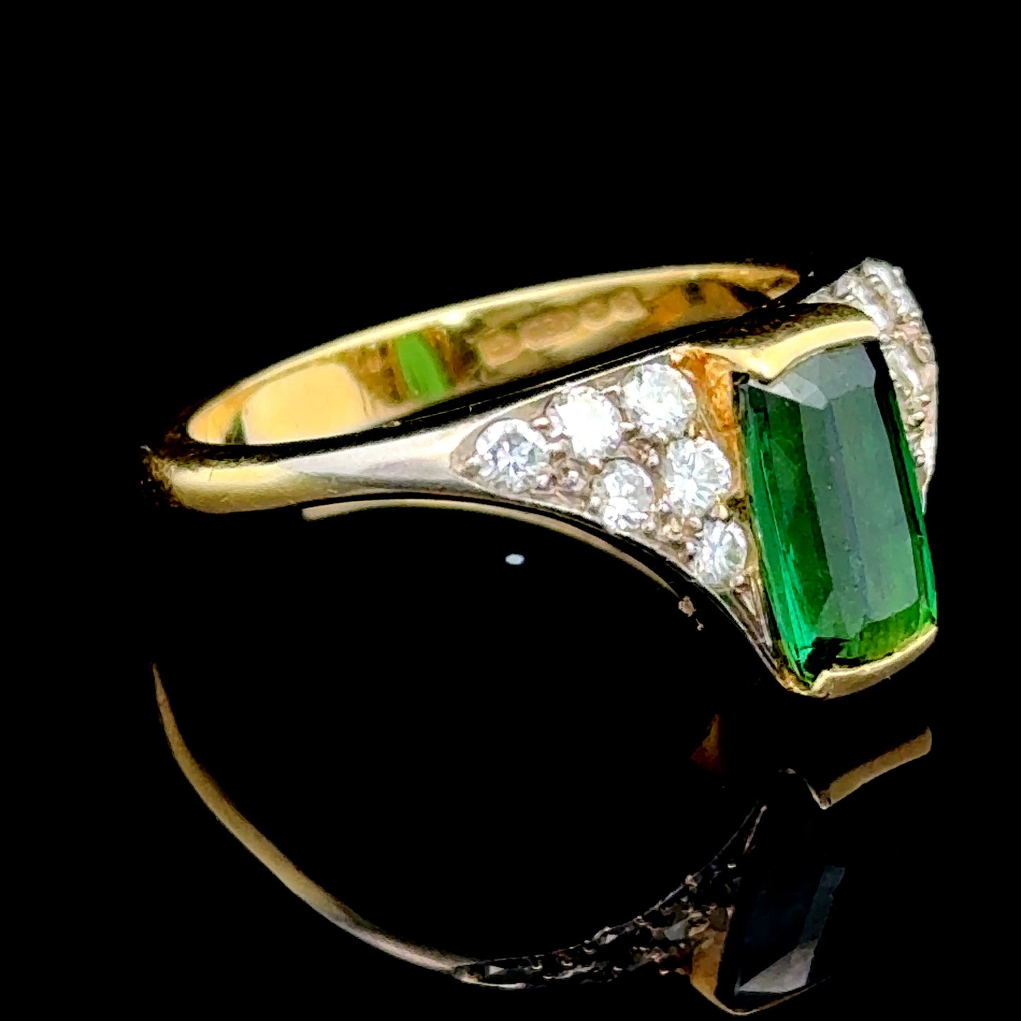 18K Yellow Gold Tourmaline & Diamond Ring APPX 0.5 CTS