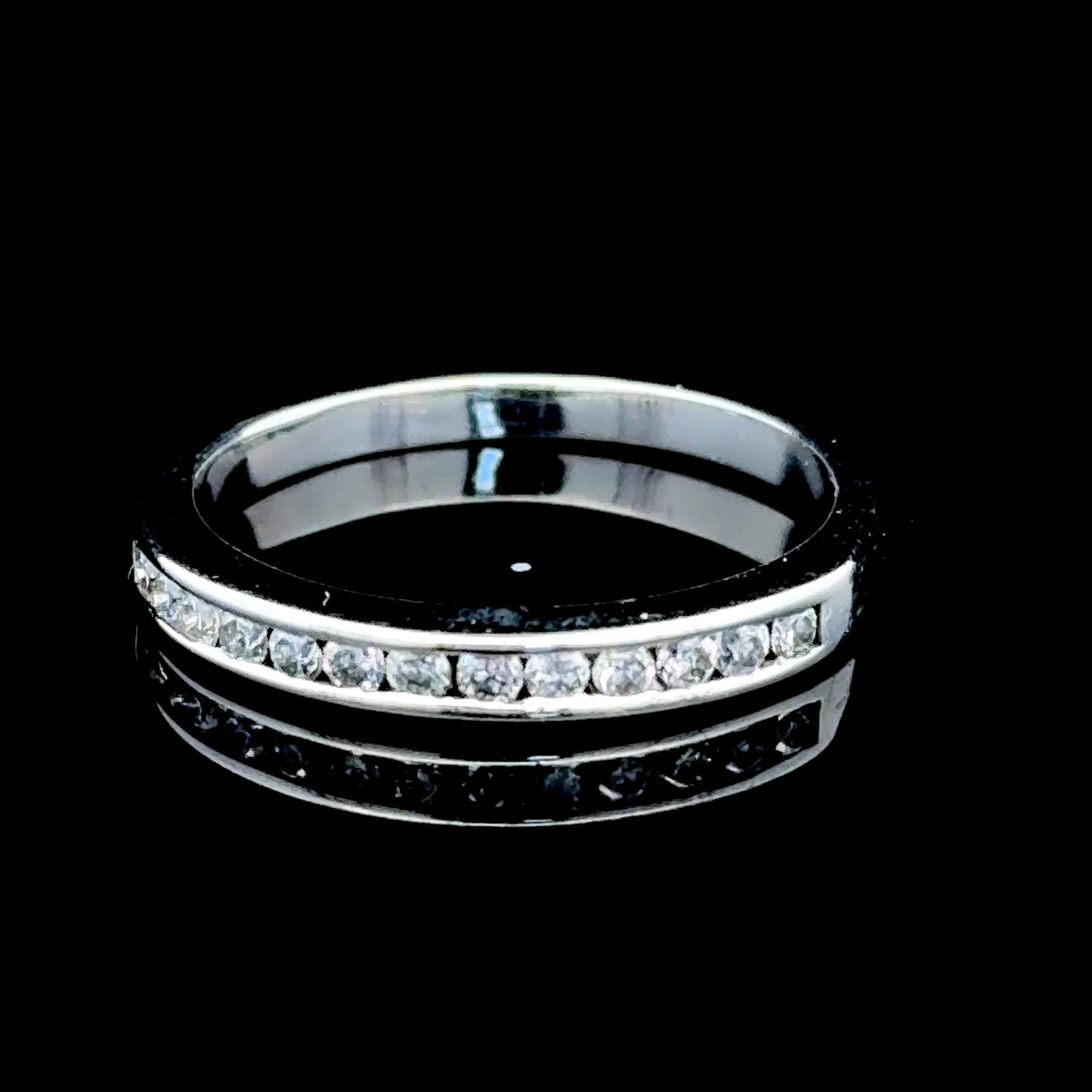 18K White Gold Diamond Eternity Ring APPX 0.20 CTS