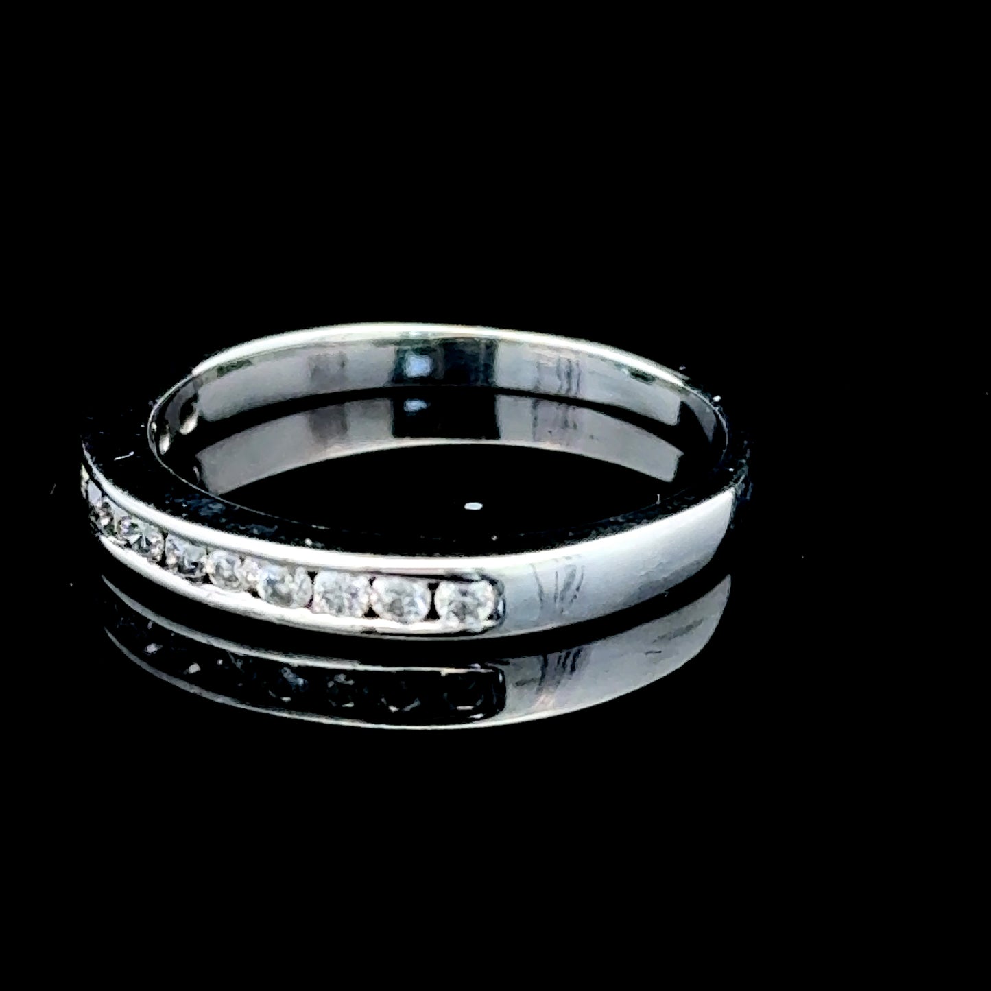 18K White Gold Diamond Eternity Ring APPX 0.20 CTS