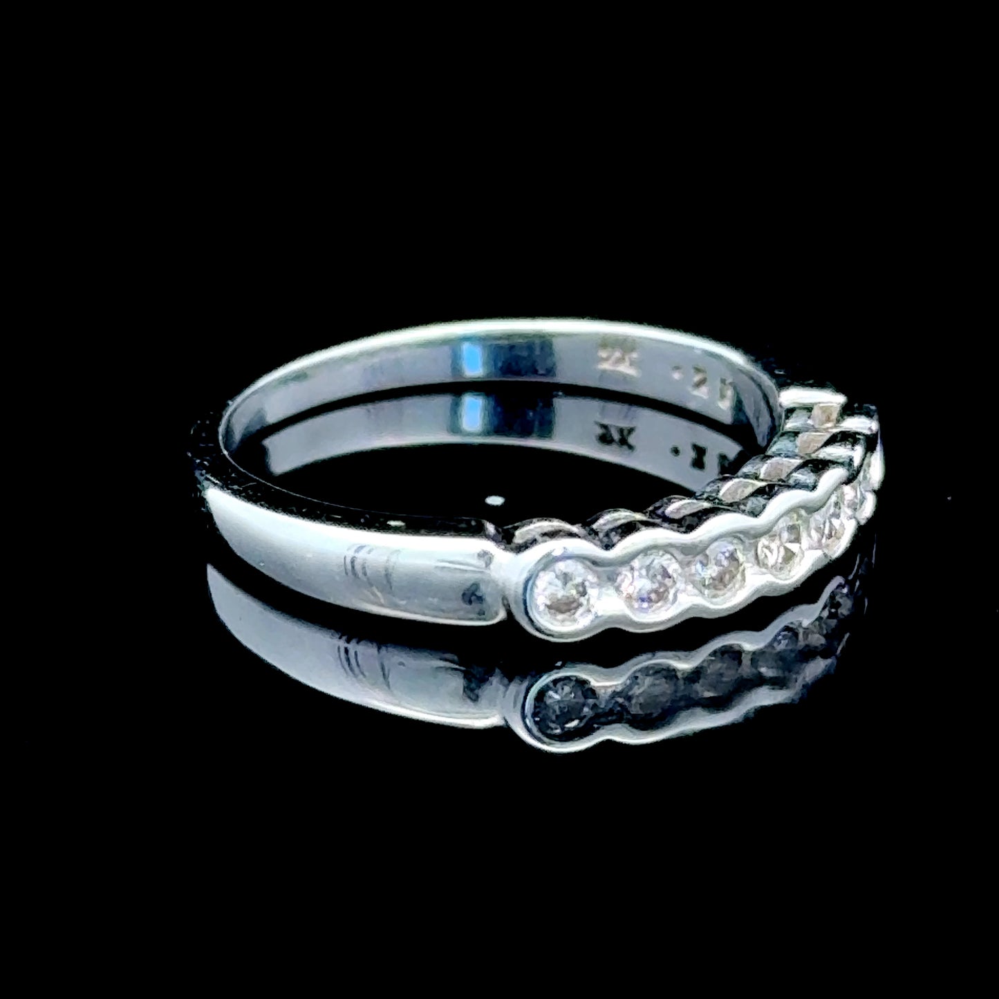 9K White Gold 7 Stone Diamond Band Ring
