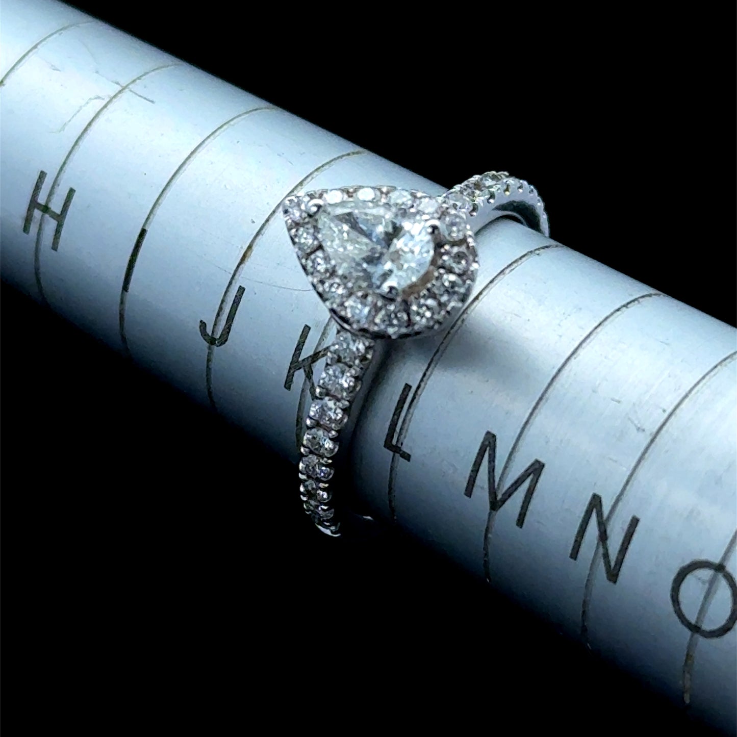 18K White Gold Vera Wang Pear Diamond Halo Ring APPX 0.69 CTS