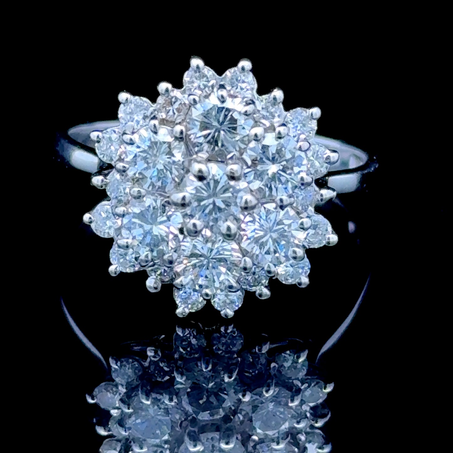 18K White Gold Diamond Daisy Cluster Ring 2.5 CTS