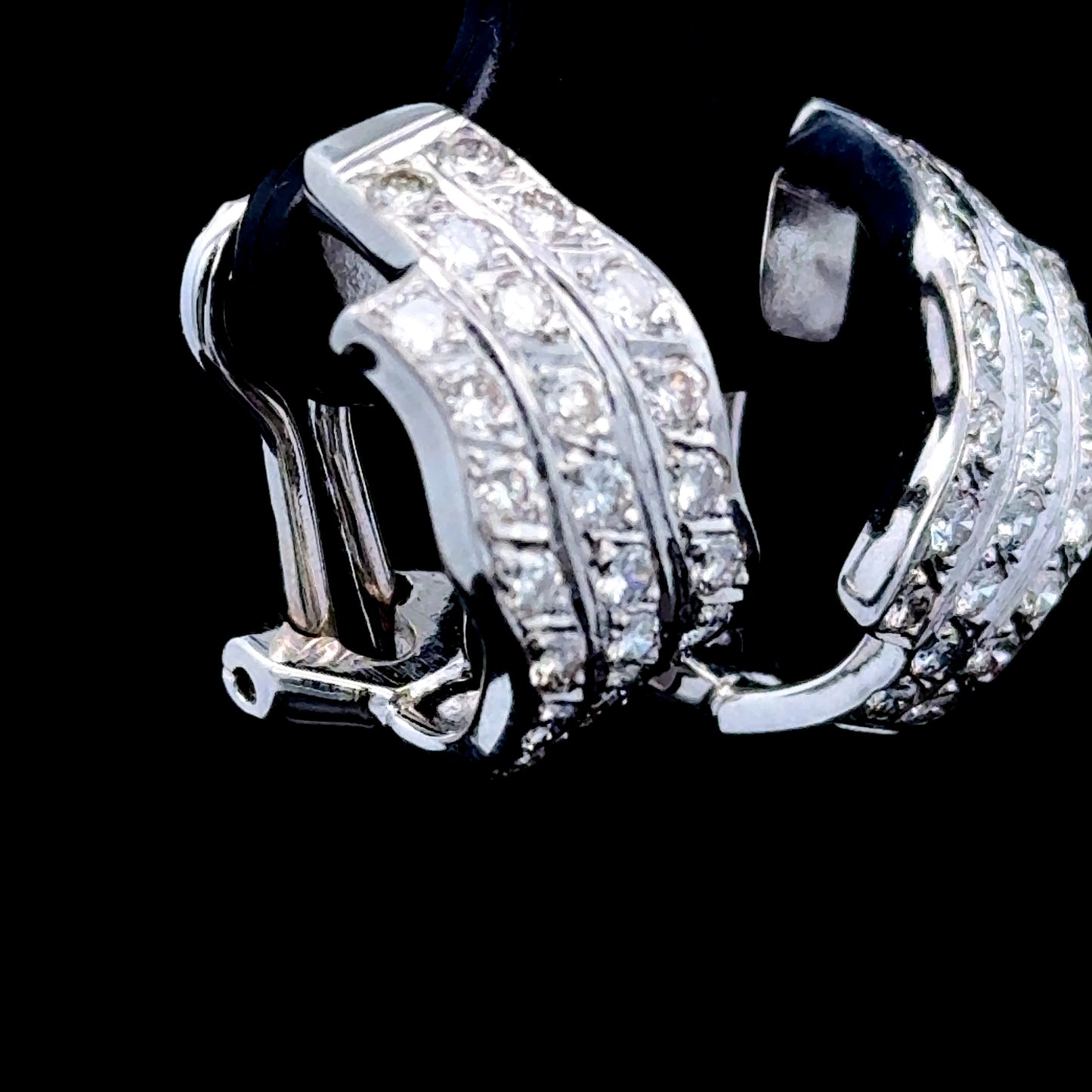 18K White Gold Diamond Clip Earrings APPX 2.0 CTS Total
