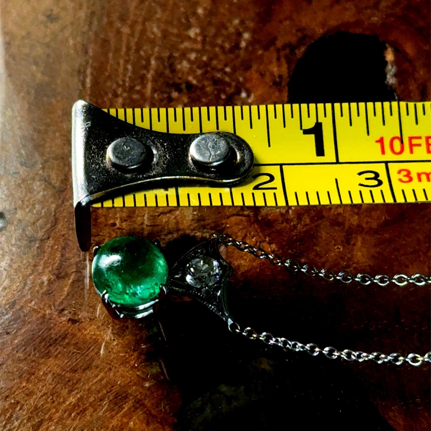 14K White Gold Cabochon Emerald & Diamond Necklace